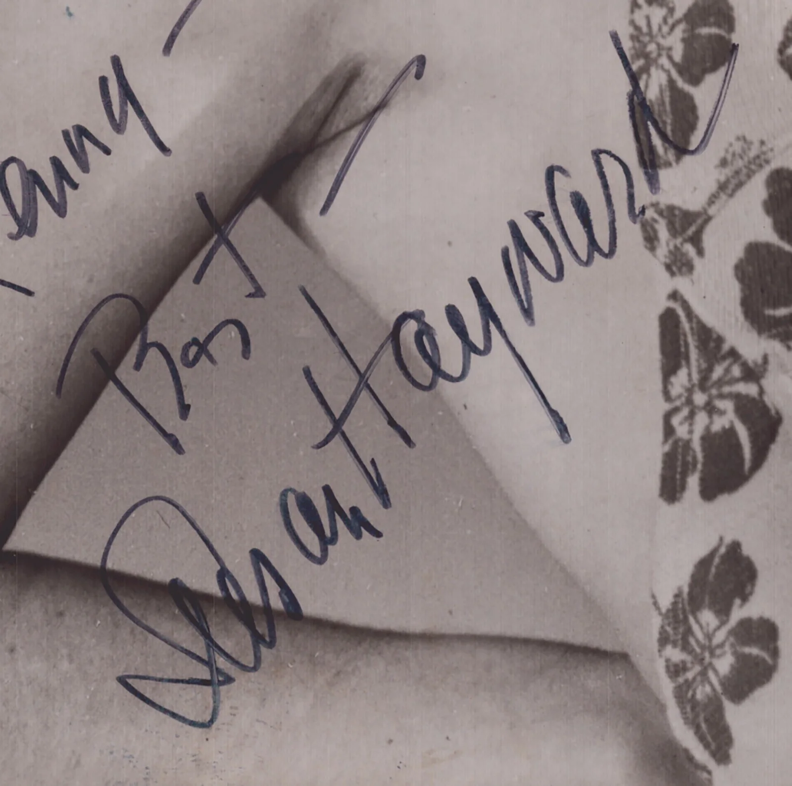 Susan Hayward — SUSAN HAYWARD - AUTOGRAPHED INSCRIBED PHOTOGRAPH, image 2