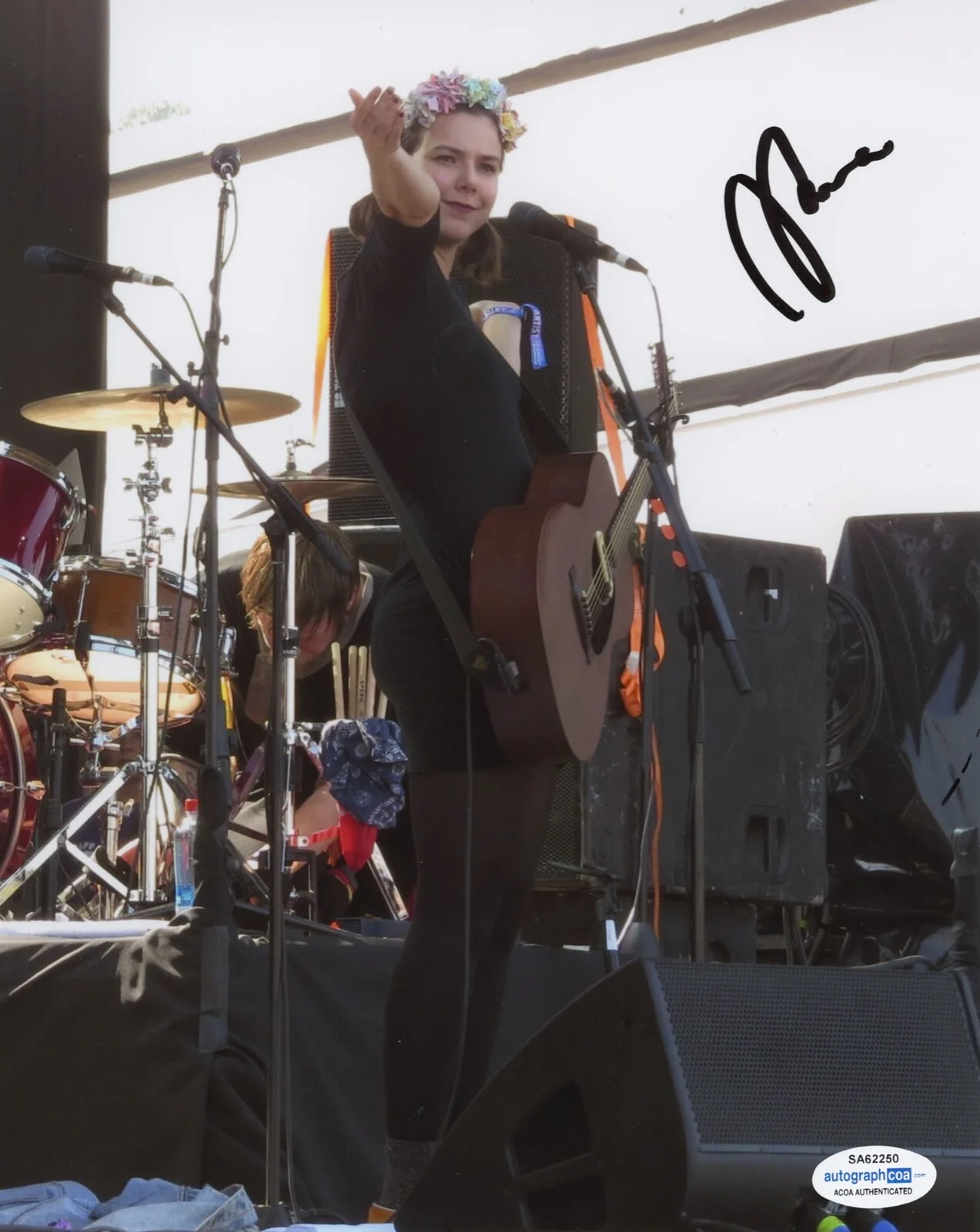 NANNA BRYNDIS HILMARSDOTTIR — Nanna Bryndis Hilmarsdottir signed "OF MONSTERS AND MEN" 8x10 Photo e ACOA COA, image 3