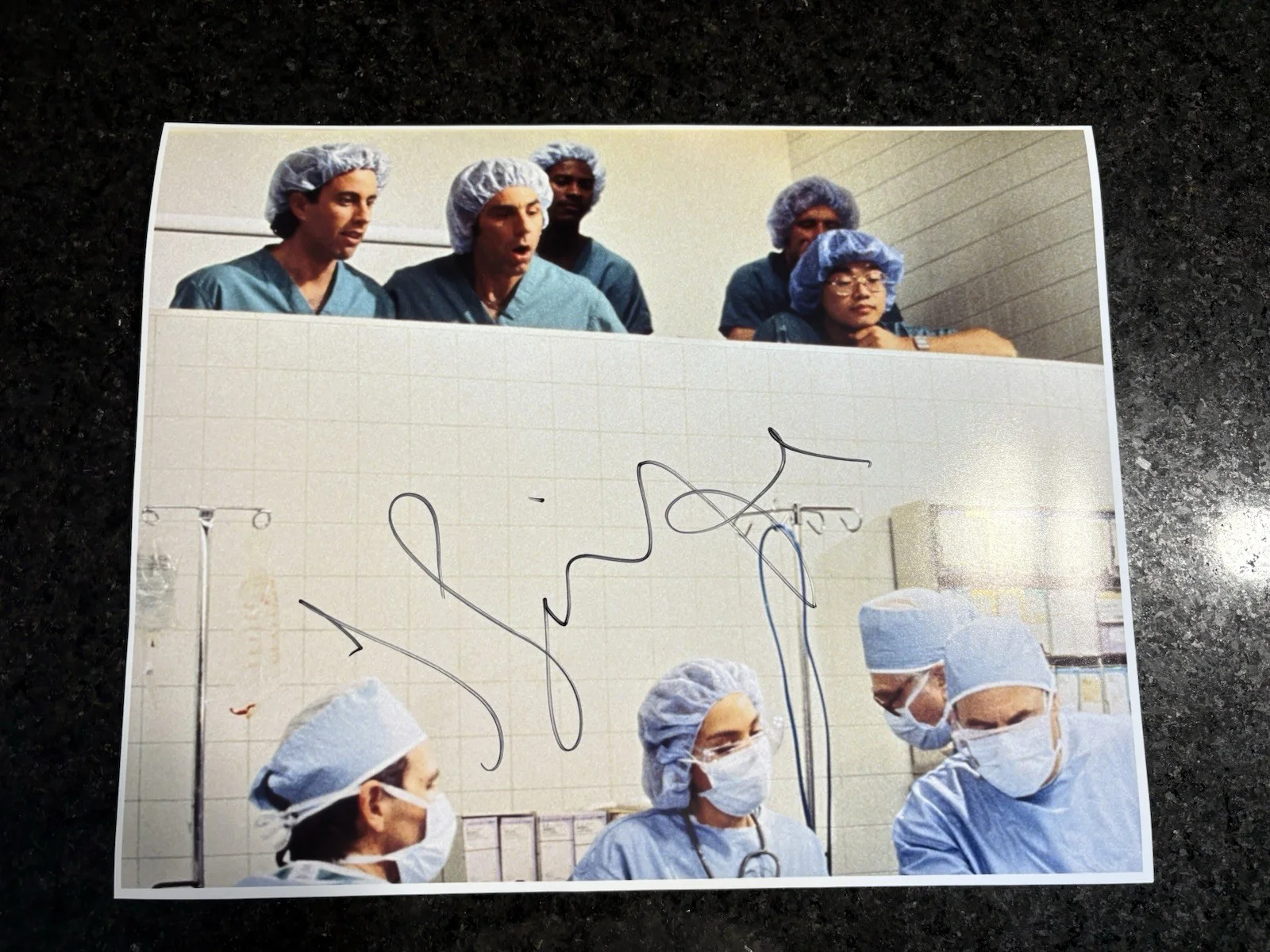 Jerry Seinfeld — Jerry Seinfeld Signed 11x14 Photo Junior Mints Scene Autographed NYC METS PROOF, image 3