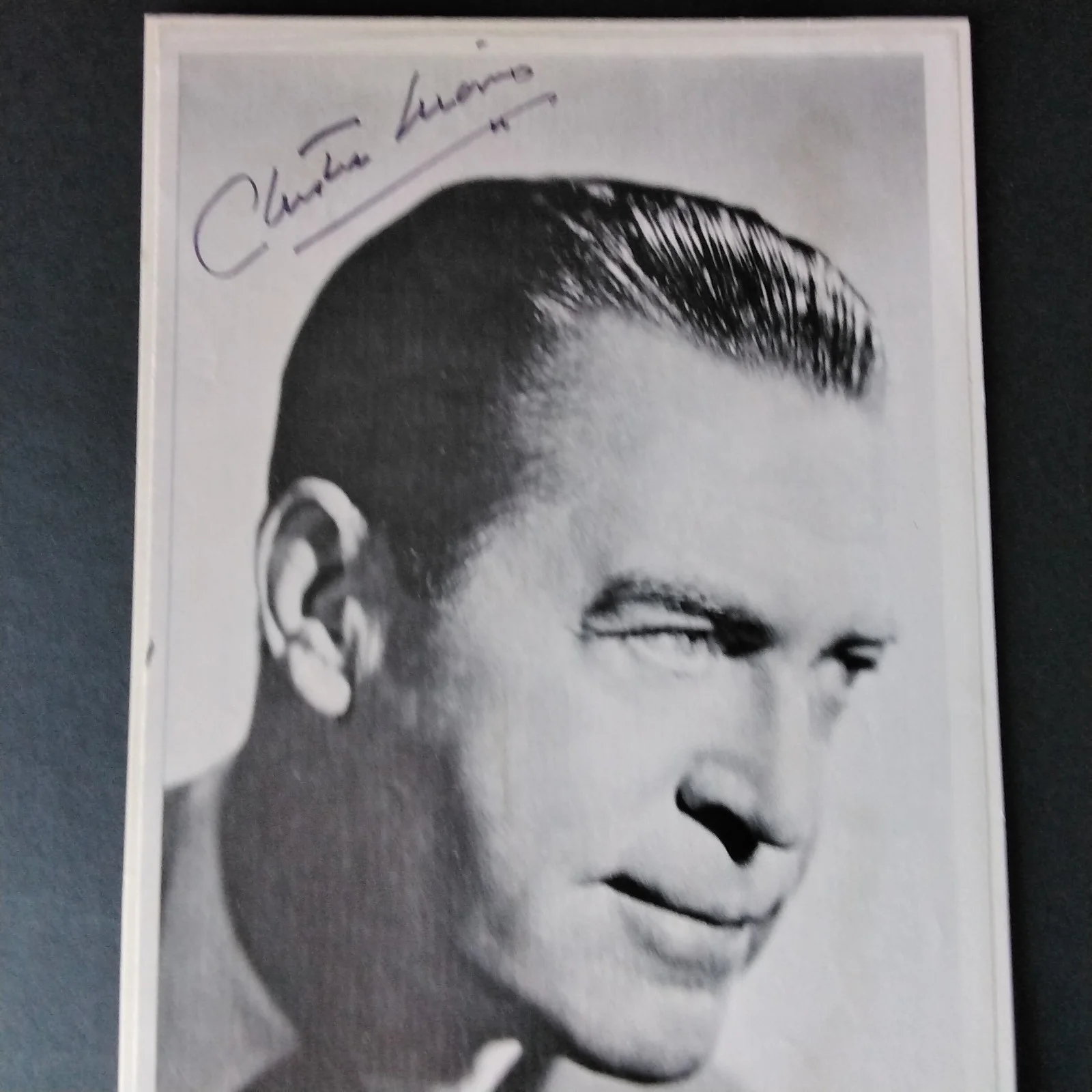 Chester Morris SIGNED Photo 40s Movie TV Actor Boston Blackie I Live For Danger, изображение 2