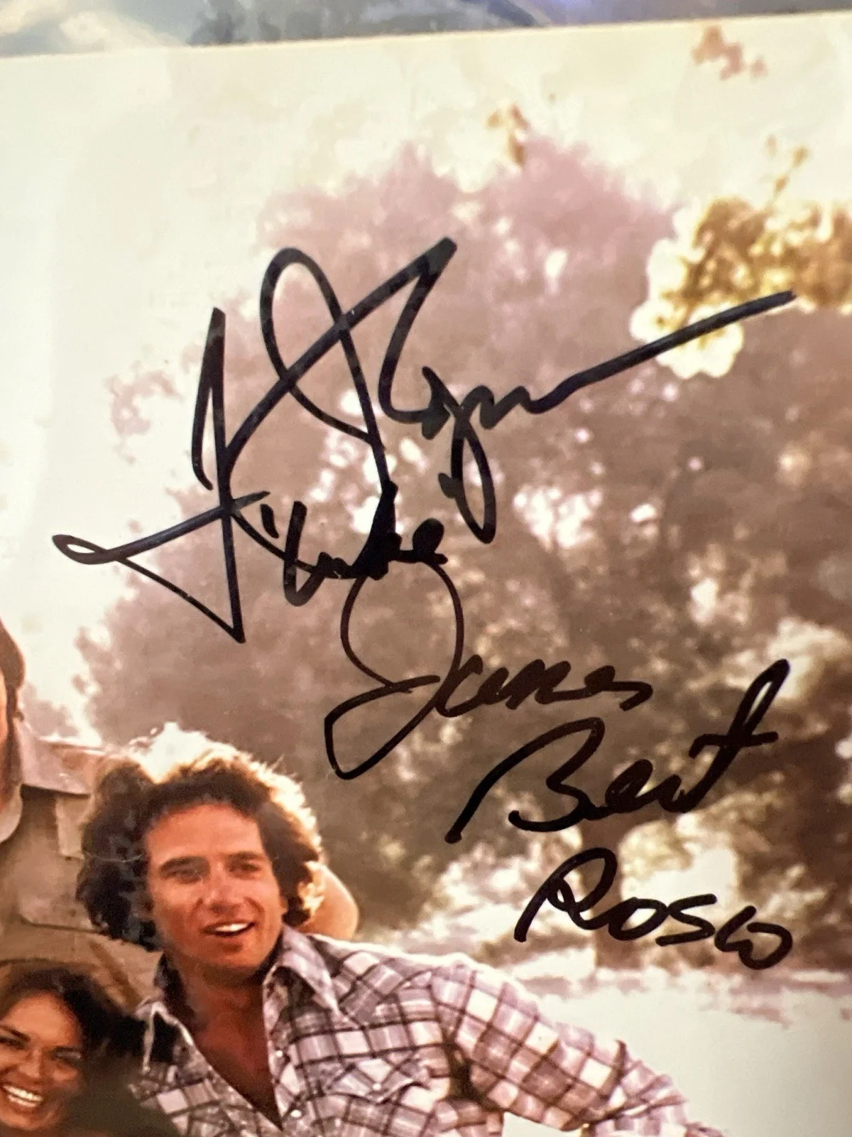 John Schneider, Tom Wopat, James Best, Rick Hirst — Dukes of Hazzard - Bo, Luke, Rosco, And Cletus - Cast Signed Photo JSA, изображение 3
