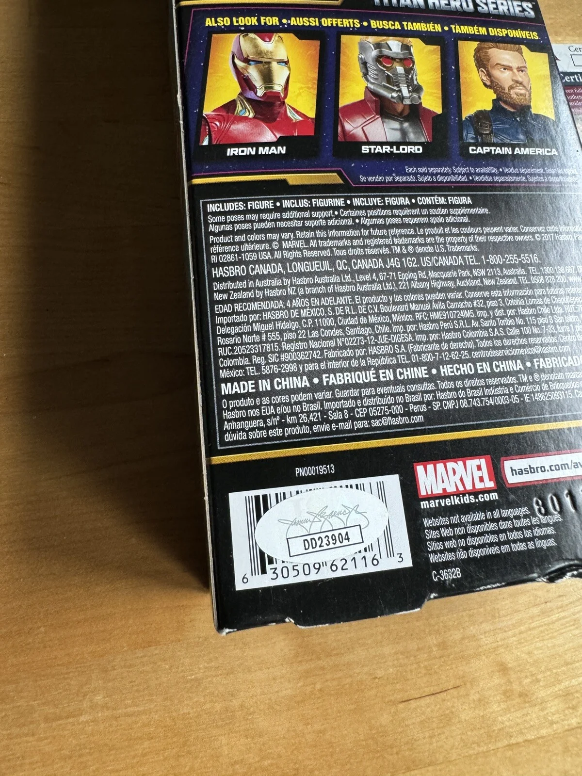 chris hemsworth — CHRIS HEMSWORTH SIGNED THOR AVENGERS INFINITY WAR TITAN HERO AUTOGRAPH JSA COA, image 4