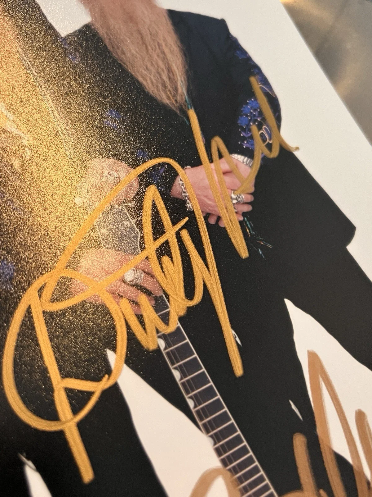 ZZ Top Full Band Signed 11x14 Photo Billy Gibbons Dusty Hill Frank Beard, image 3