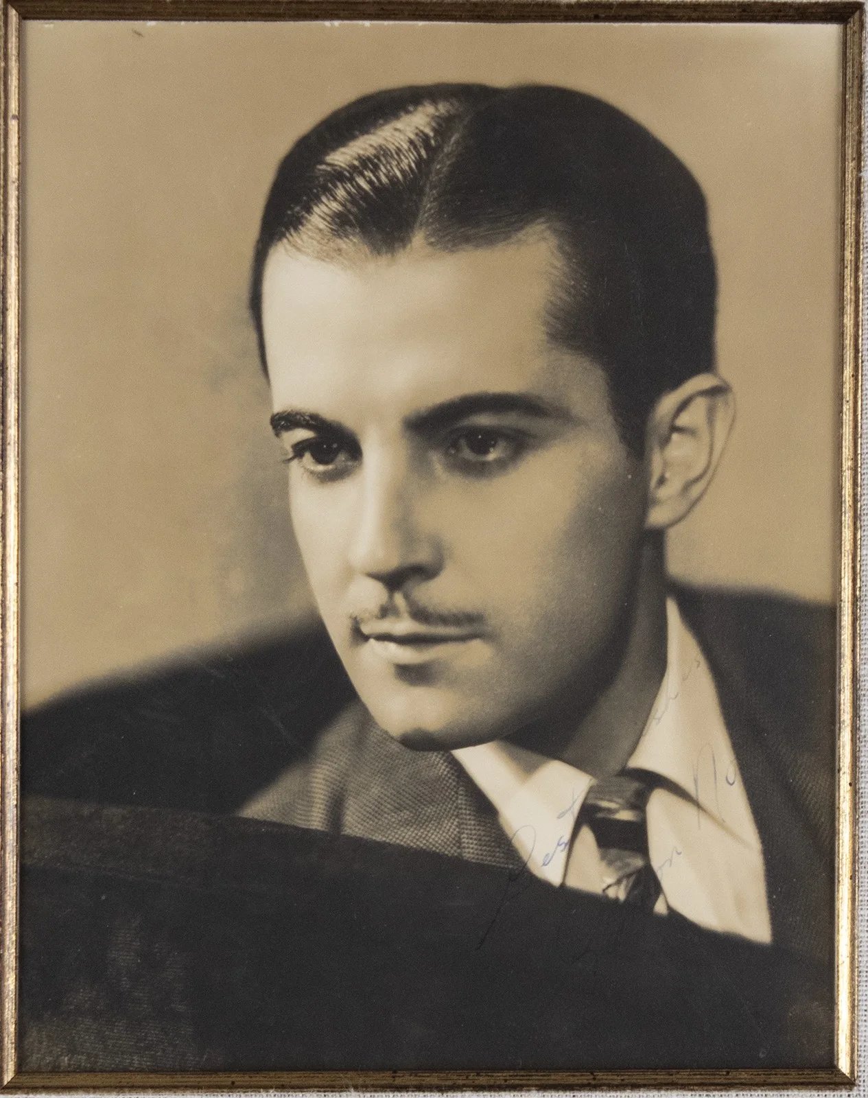 Ramon Novarro — RAMON NOVARRO - PHOTOGRAPH SIGNED, image 2