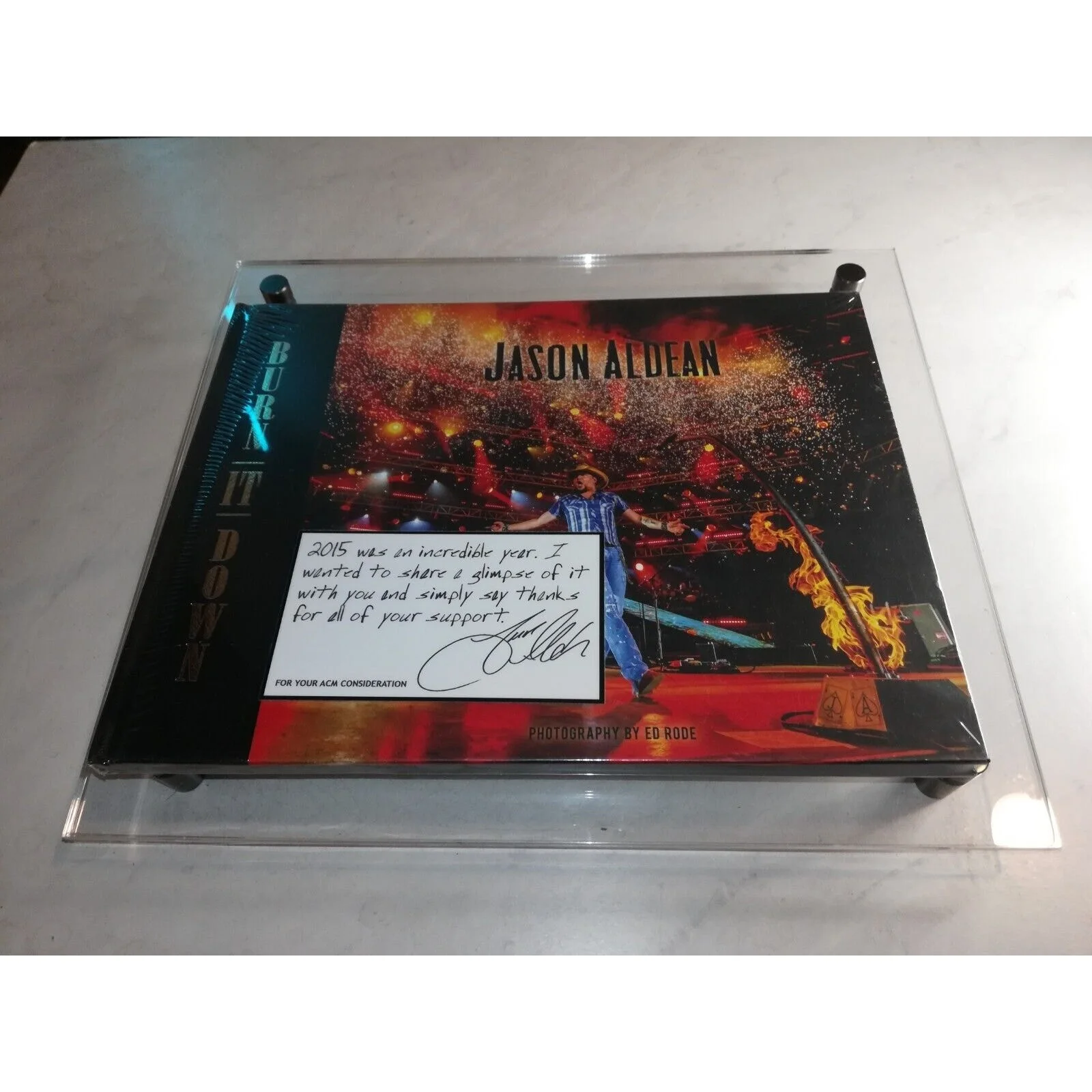 Jason Aldean — JASON ALDEAN SIGNED AUTOGRAPH "BURN IT DOWN" PHOTO BOOK - By Ed Rode