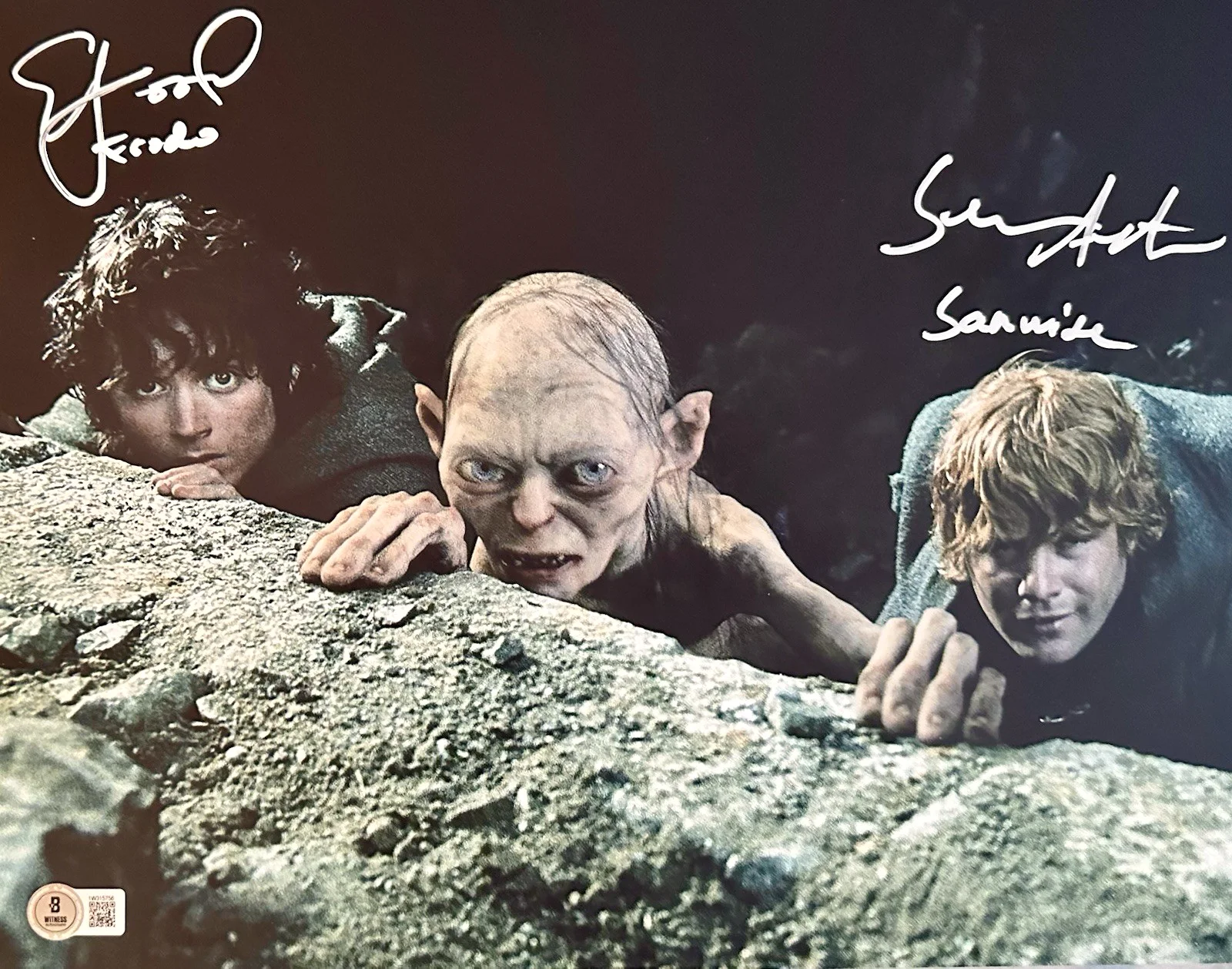 Elijah Wood & Sean Astin — Elijah Wood & Sean Astin SIGNED 11x14 Photo Autograph BAS HOLO Lord Of The Rings