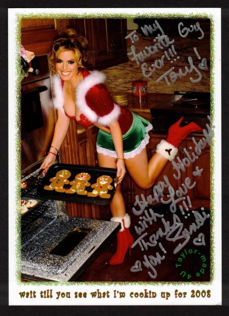 Sandra Taylor — Sandra Taylor Cooking Up For 2008 Signed 5 x 7 Inch Photo "Personalized"
