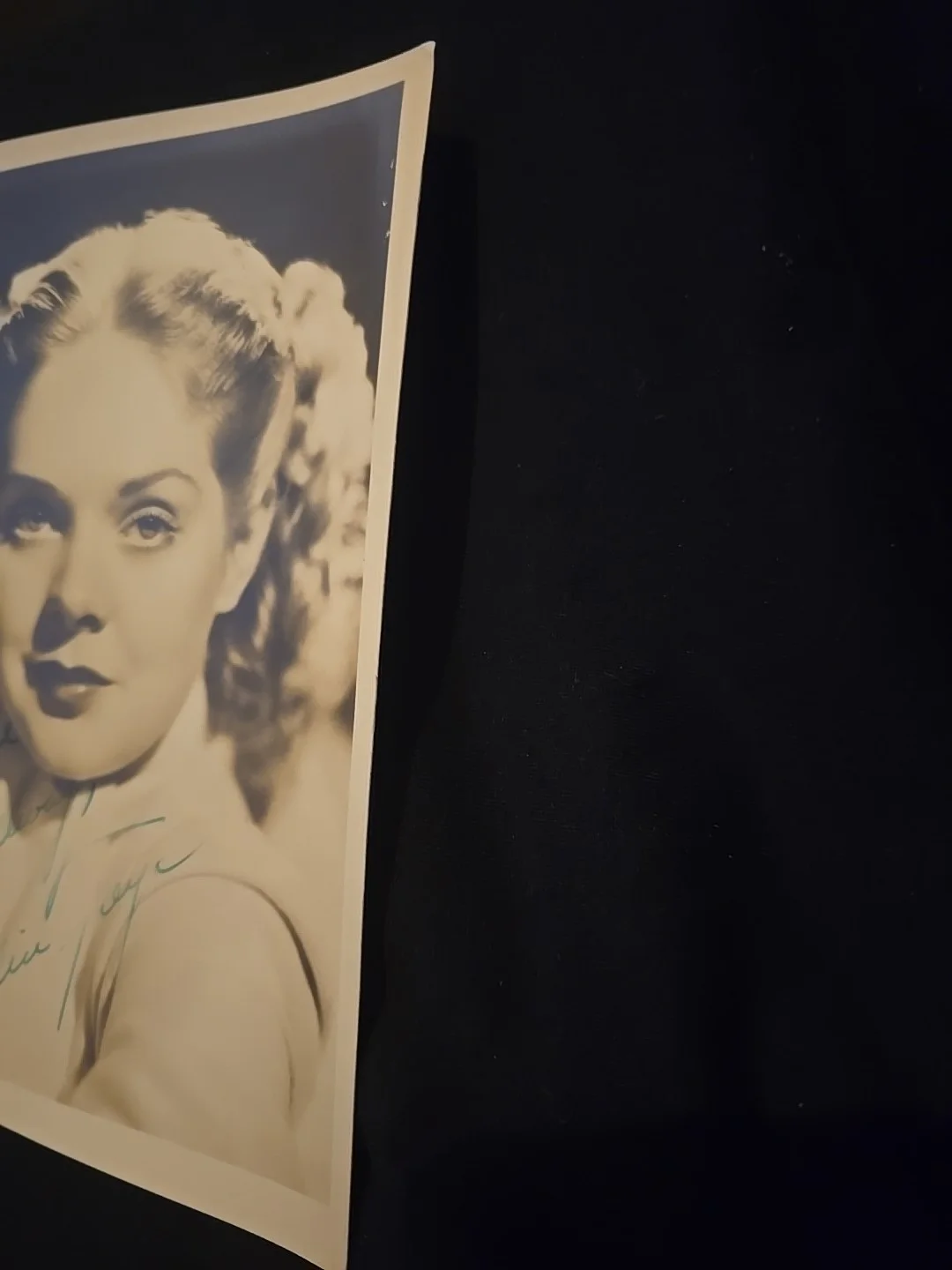 Alice Faye — ALICE FAYE - INSCRIBED PHOTOGRAPH SIGNED, image 2