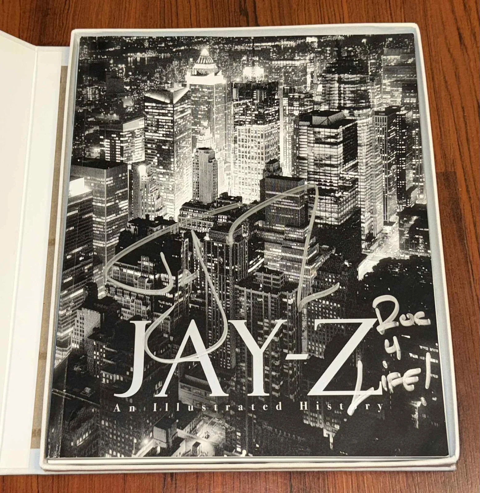 Jay-Z Signed An Illustrated History Inscribed JSA LOA Autograph Rapper, image 3