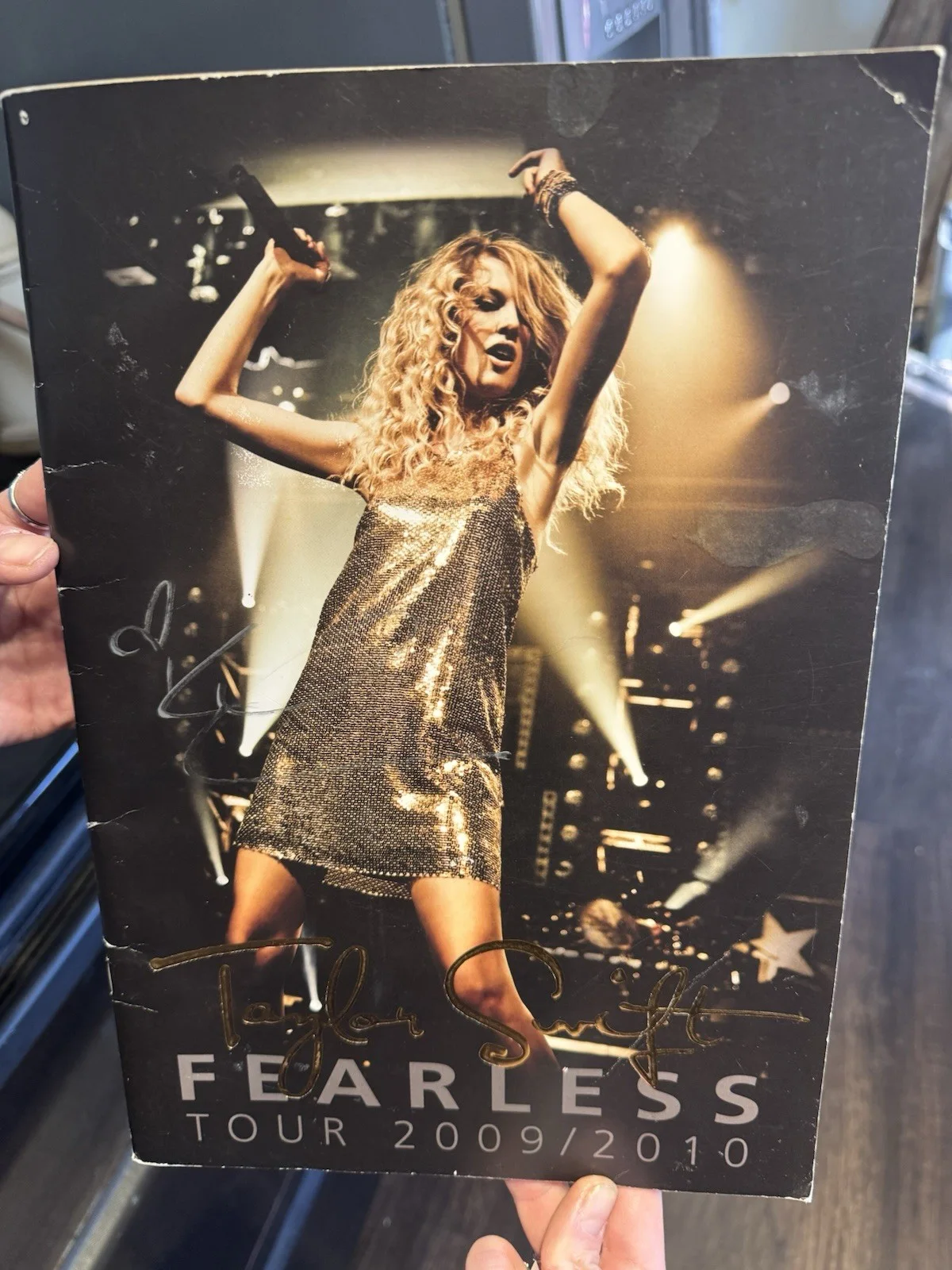 Taylor Swift Autographed 'Fearless' Signed Booklet, image 4