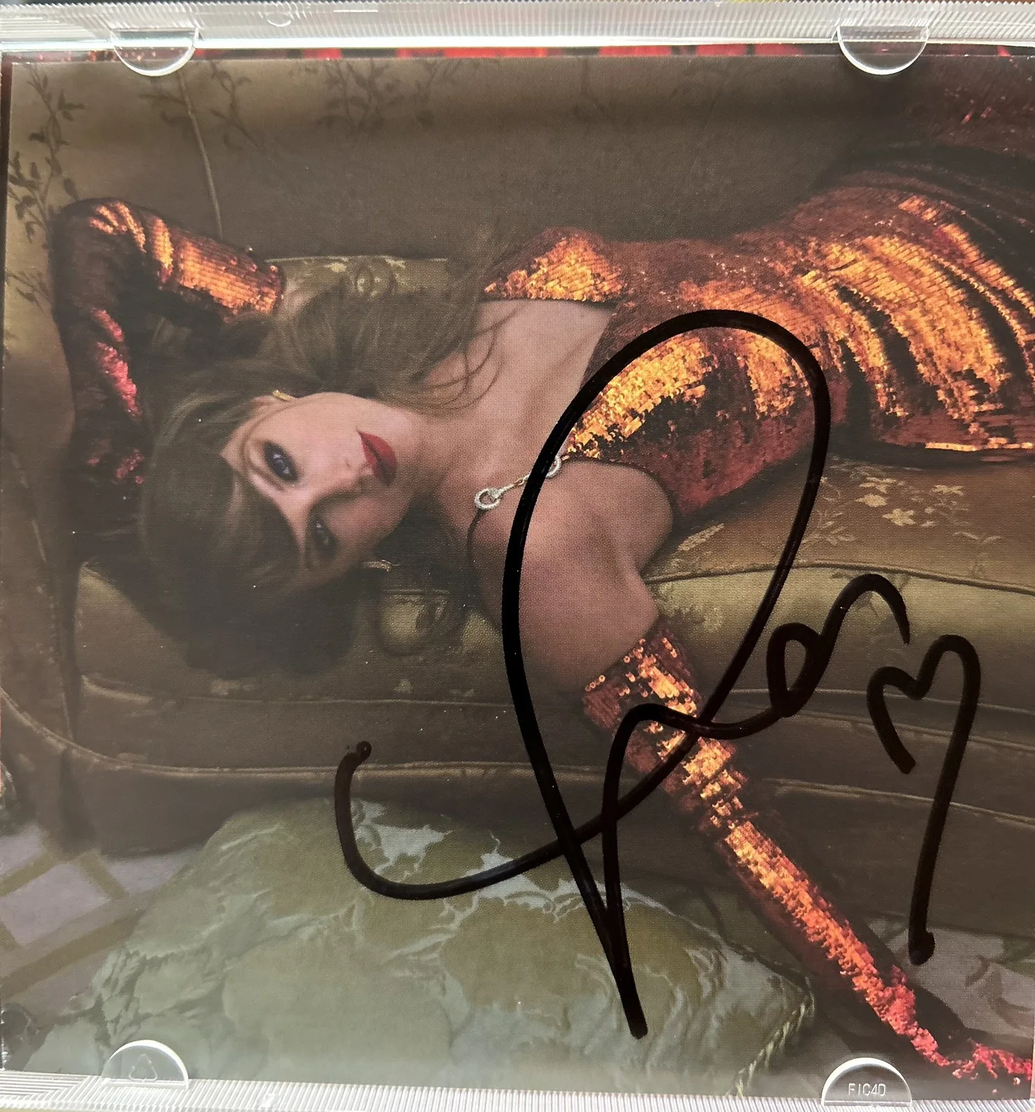 Taylor Swift The Life of a Showgirl CD Signed Autographed Photos Complete Set!, изображение 3