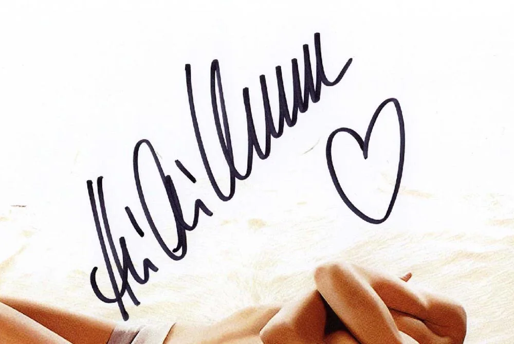 HEIDI KLUM SIGNED 11x14 PHOTO SI VICTORIA SECRET MODEL SUPERMODEL AGT BECKETT, изображение 2