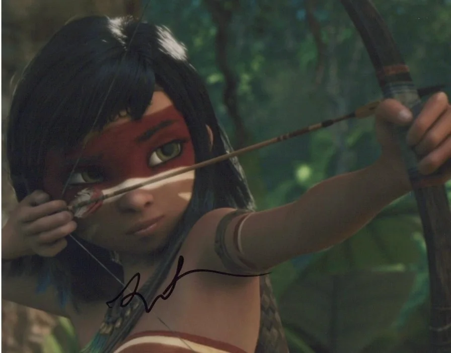 Lola Raie — "AINBO: Spirit of the Amazon" - 8x10 color Photo - Signed by 'LOLA RAIE' w/COA, изображение 2