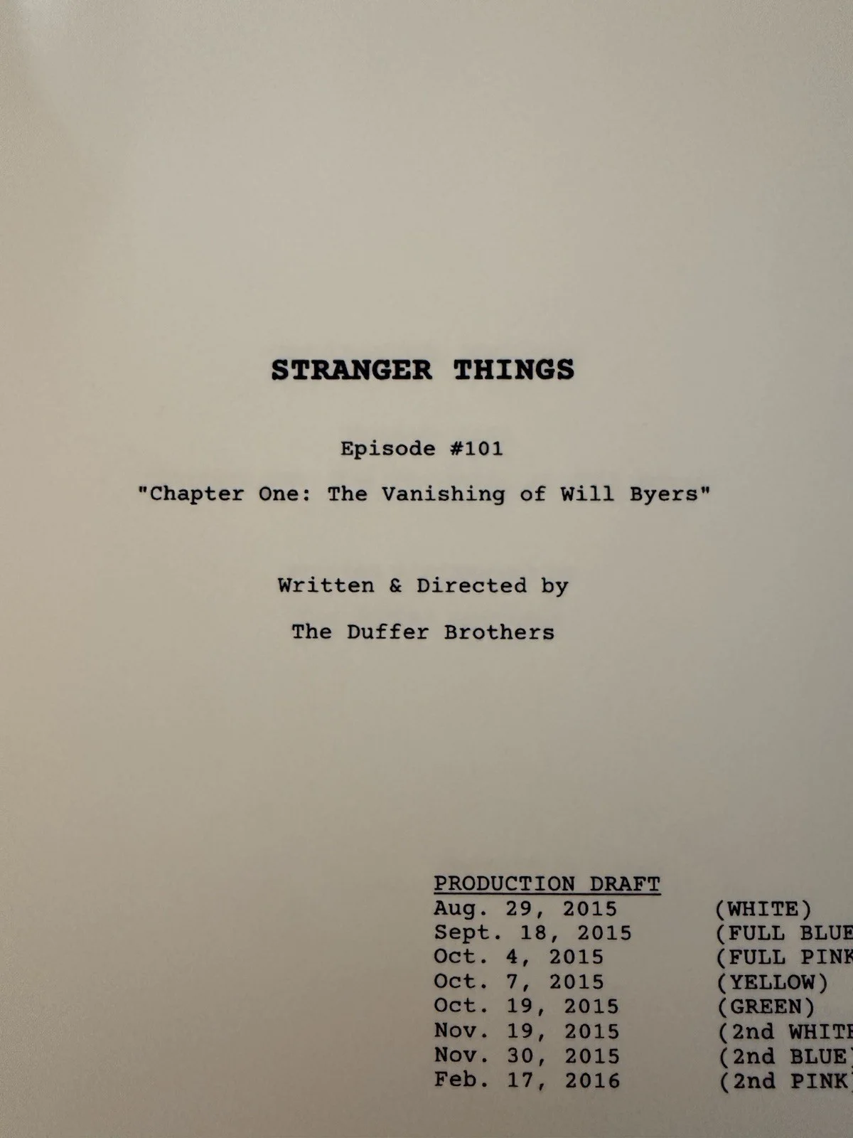 MATT, ROSS DUFFER — MATT DUFFER ROSS DUFFER Signed Autograph Stranger Things Pilot FULL SCRIPT BAS, изображение 3
