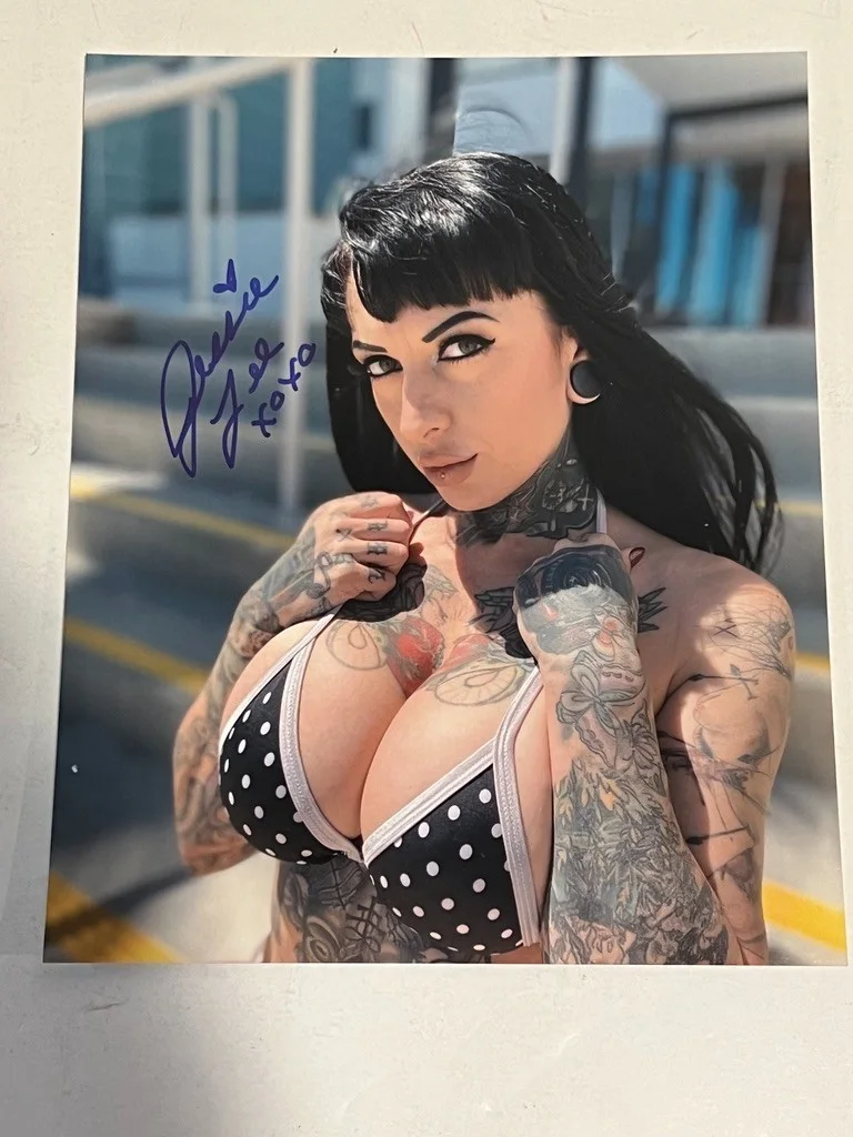 Jessie Lee — Hot Sexy Jessie Lee Signed 8x10 Photo Adult Star Authentic Autograph