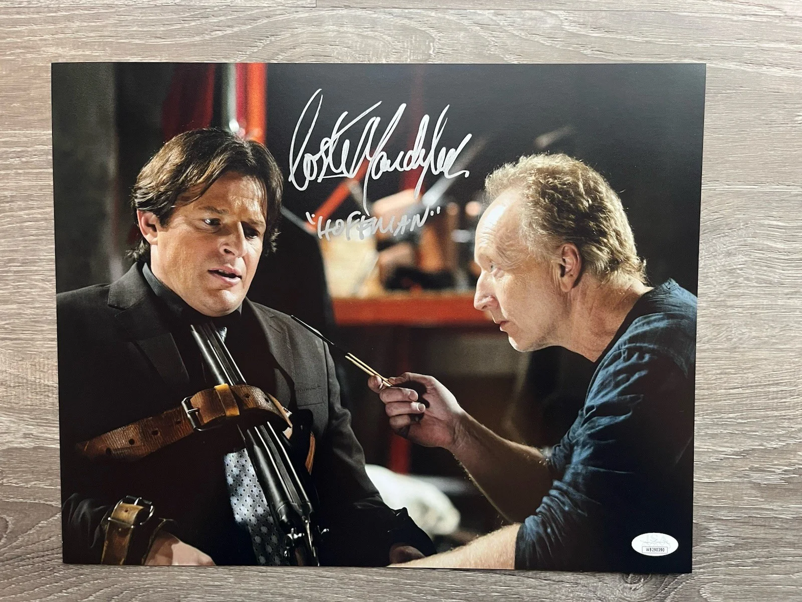 Costas Mandylor — Costas Mandylor Signed Saw 11x14 Photo JSA COA Detective Hoffman Jigsaw Horror, image 2