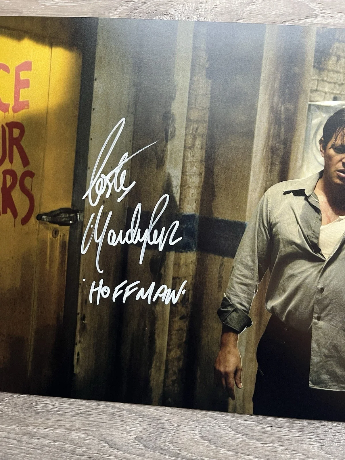 Costas Mandylor — Costas Mandylor Signed Saw 11x14 Photo JSA COA Detective Hoffman Jigsaw Horror, image 5