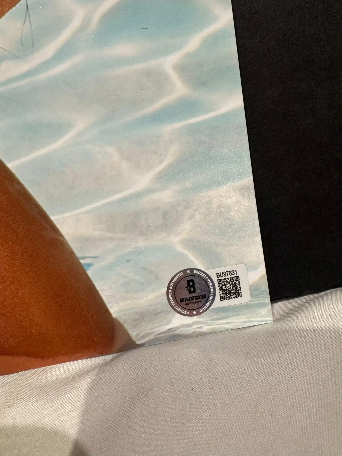 KELSEY MERRITT SIGNED 11X14 PHOTO AUTO BEAUTIFUL SWIMSUIT MODEL BECKETT BAS COA, изображение 2