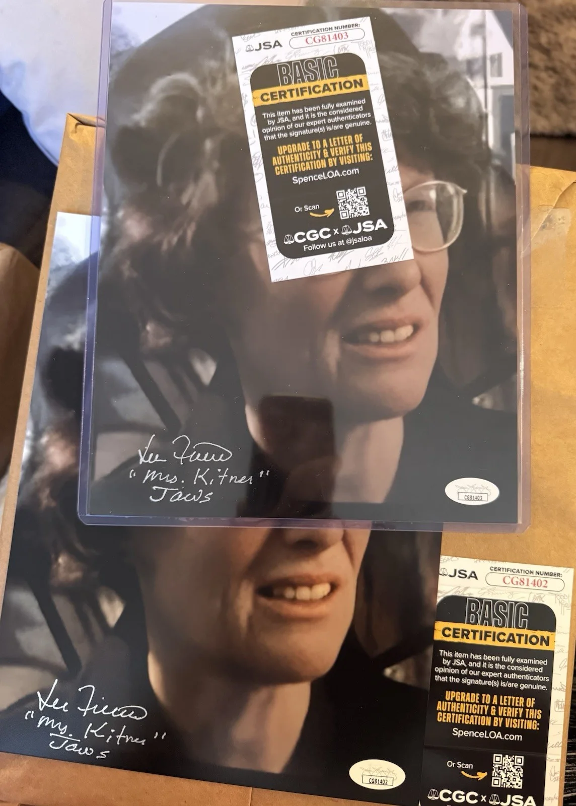 Lee Fierro — Lee Fierro , Signed Autographed , 8x10 , Color Photo , Jaws , Mrs Kitner JSA, изображение 2