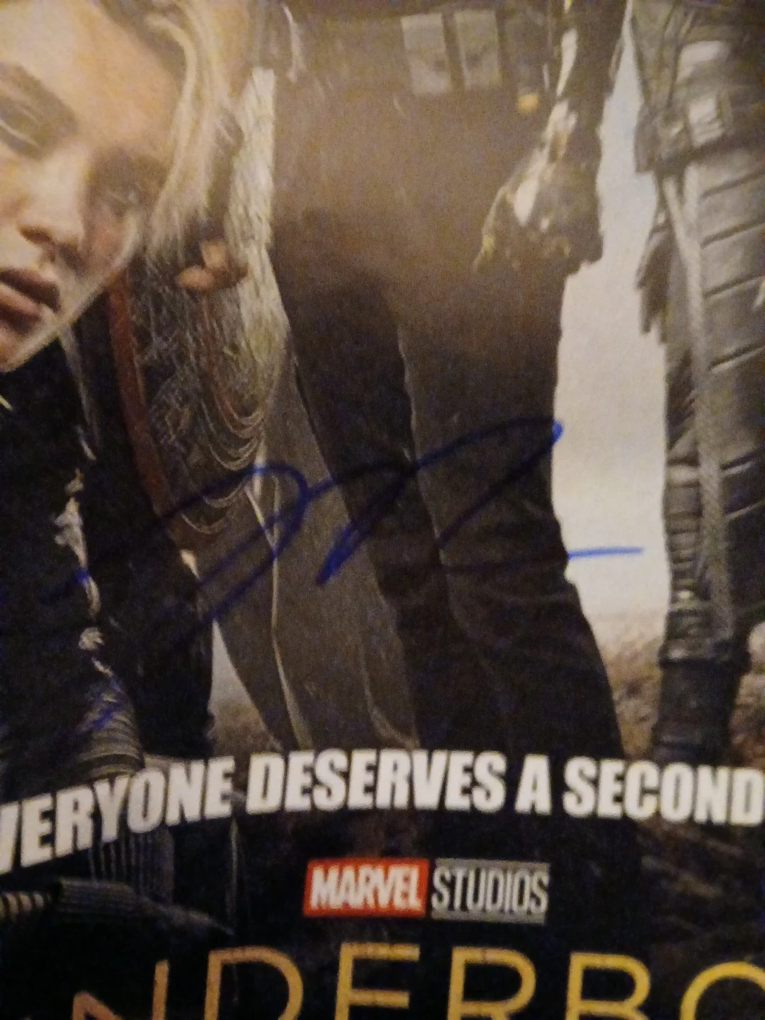 lewis pullman — LEWIS PULLMAN Hand Signed 🔥 THUNDERBOLTS 12X18 Photo 📸 Proof, image 3