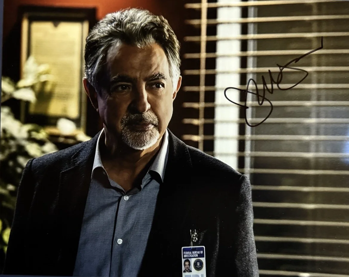 Joe Mantegna — JOE MANTEGNA SIGNED 8x10 PHOTO CRIMINAL MINDS TV SHOW AUTOGRAPH AUTHENTIC COA