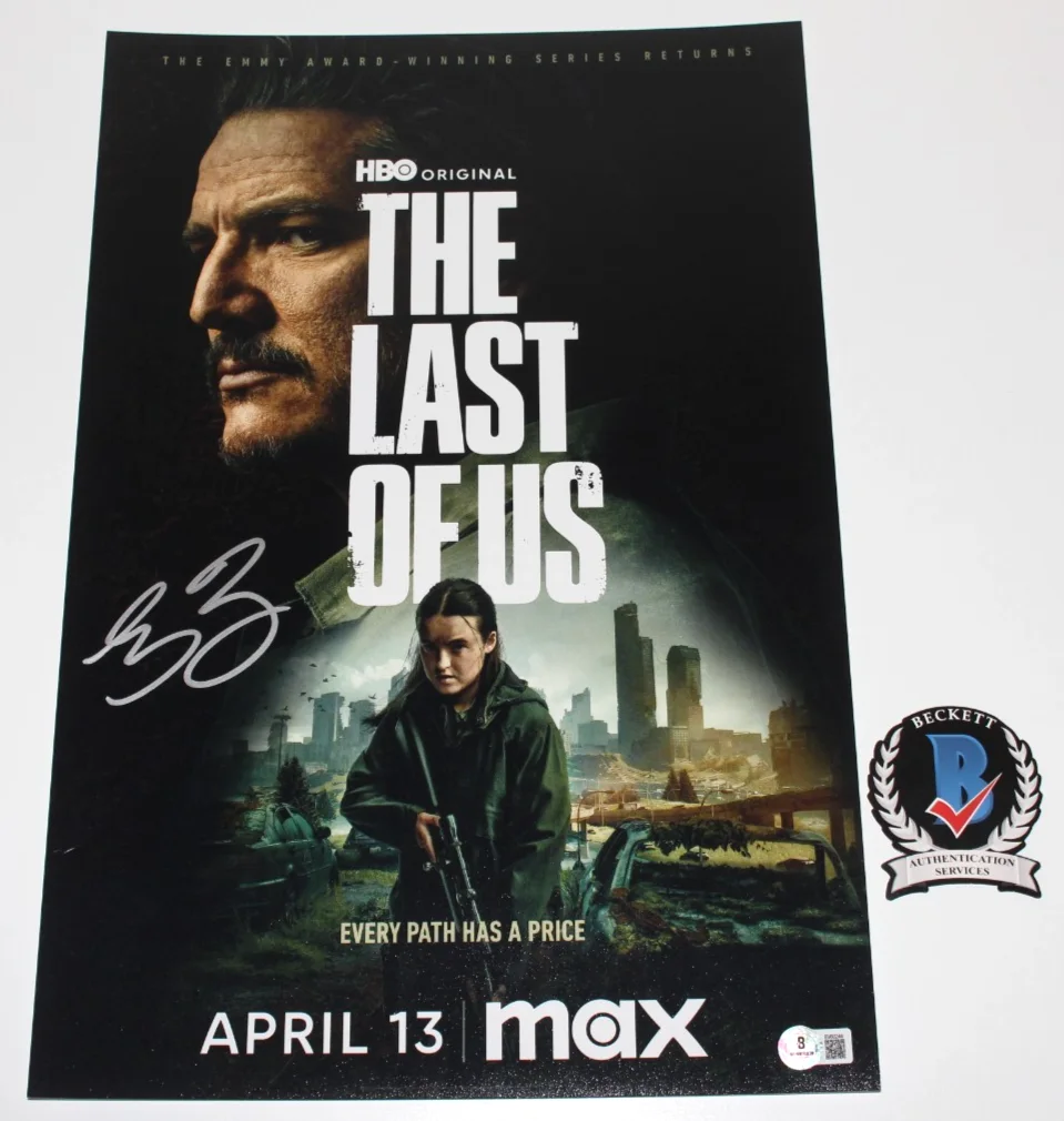 SHOW CREATOR CRAIG MAZIN SIGNED 'THE LAST OF US' 12x18 POSTER BAS BECKETT COA, изображение 2