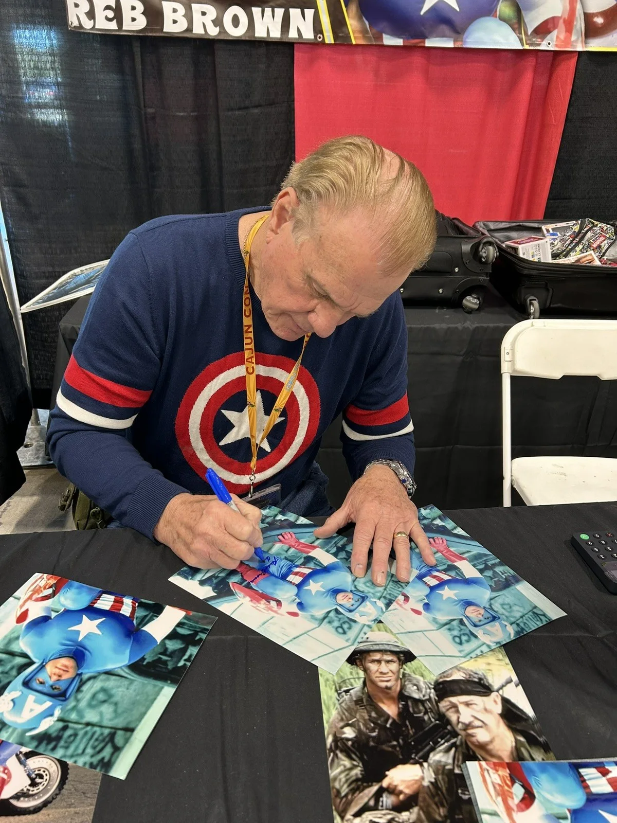 Signed Reb Brown As Captain America full figure 8X10 Photo, image 2