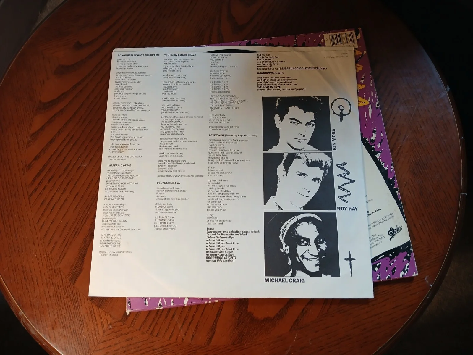 Boy George signed Culture Club Kissing To Be Clever Album, изображение 5