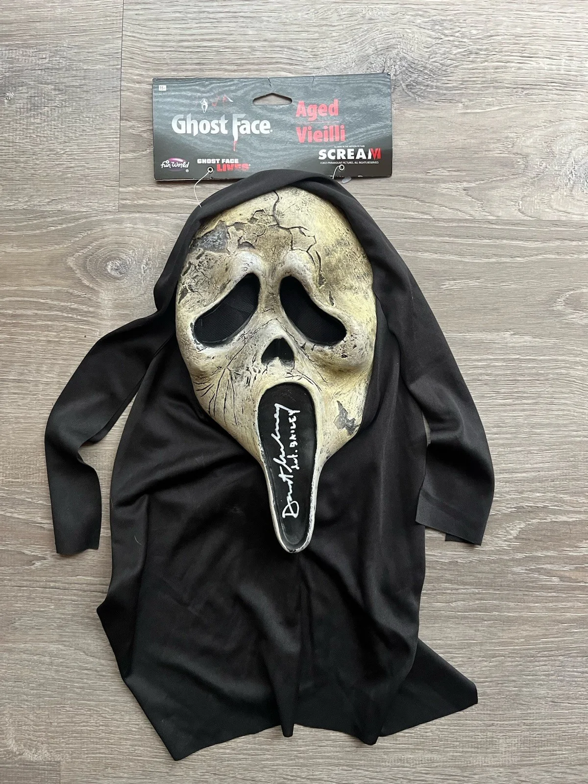 Dermot Mulroney — Dermot Mulroney Signed Aged Ghostface Mask Beckett COA SCREAM Horror, изображение 2