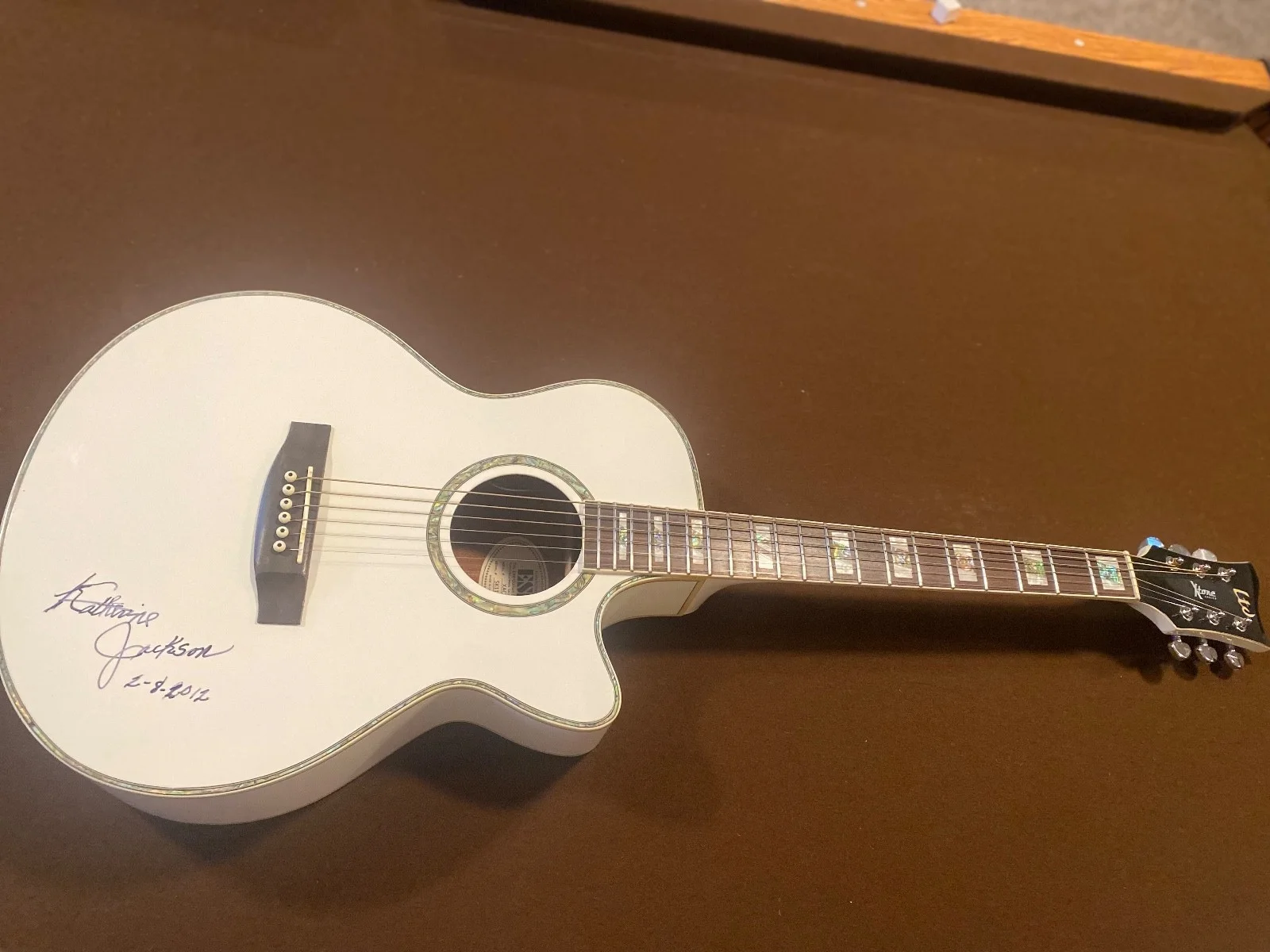 2012 ESP Guitar signed by Katherine Jackson, Michael Jackson’s mom with photo, изображение 2