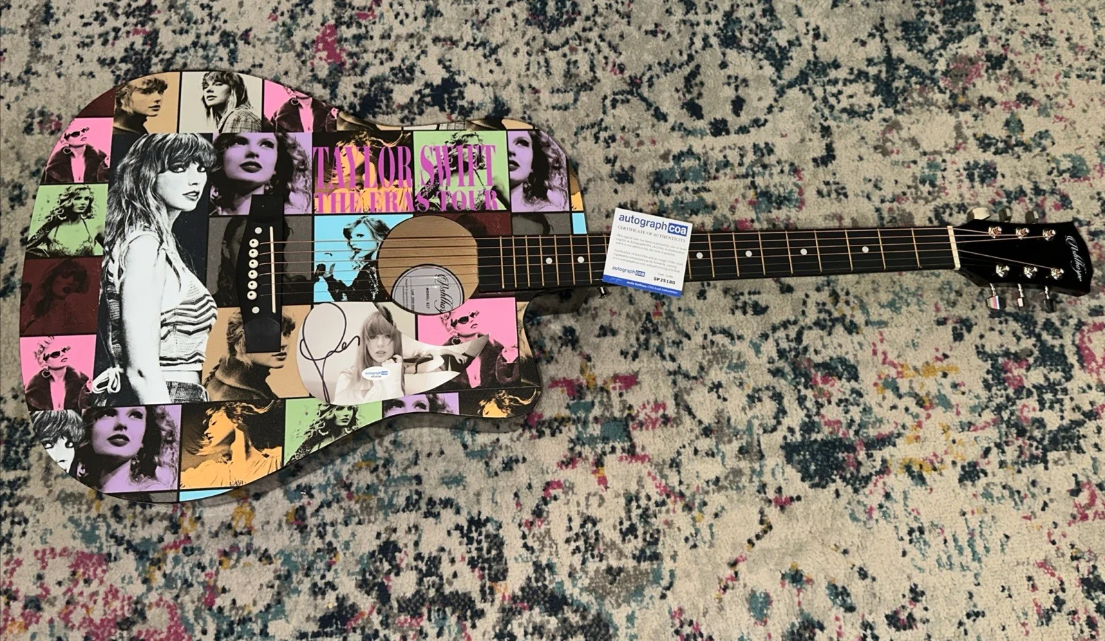 🎄🚨Rare TAYLOR SWIFT Signed CUSTOM FULL SIZE Acoustic Guitar Country ACOA🚨🎁🎅, изображение 3