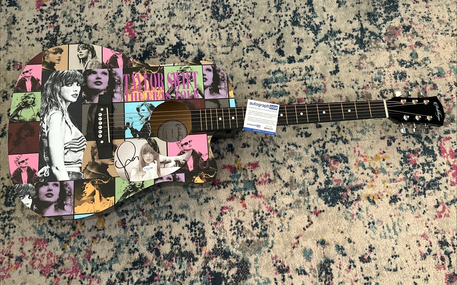 🎄🚨Rare TAYLOR SWIFT Signed CUSTOM FULL SIZE Acoustic Guitar Country ACOA🚨🎁🎅, изображение 4