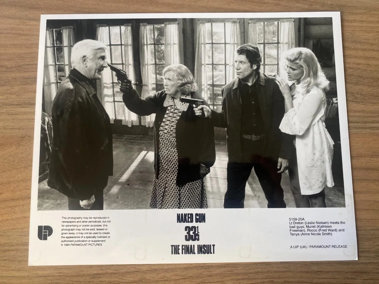 Original Naked Gun Film Still Photos & Press Book 1980s ( 14 Photographs ), изображение 4