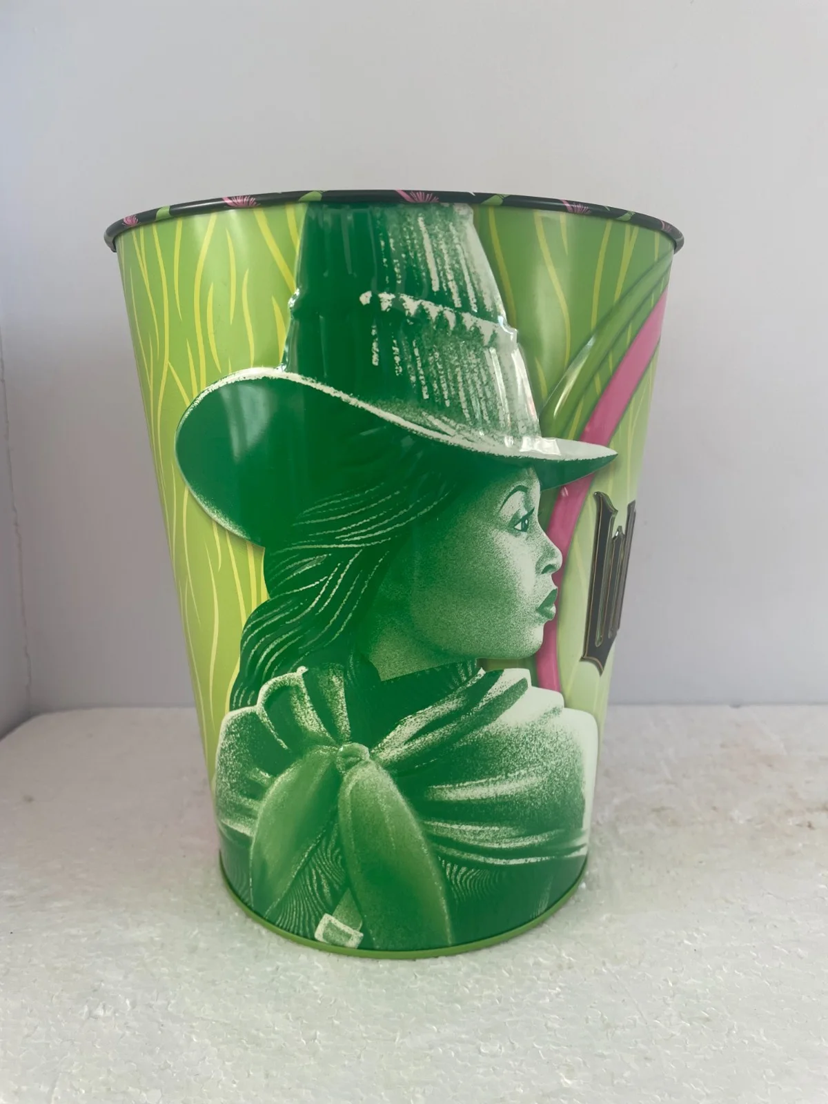 Wicked Movie Universal City Studio Exclusive Embossed Popcorn Bucket Tin, image 4