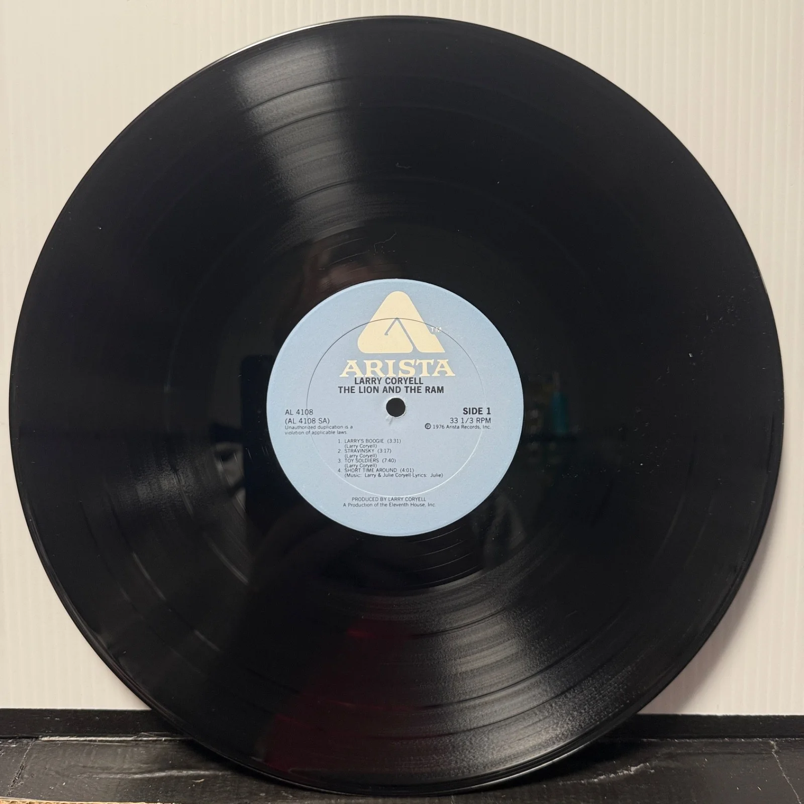 LARRY CORYELL "Lion and the Ram" AUTOGRAPHED BY LARRY usa VINYL album AL-4108, изображение 4