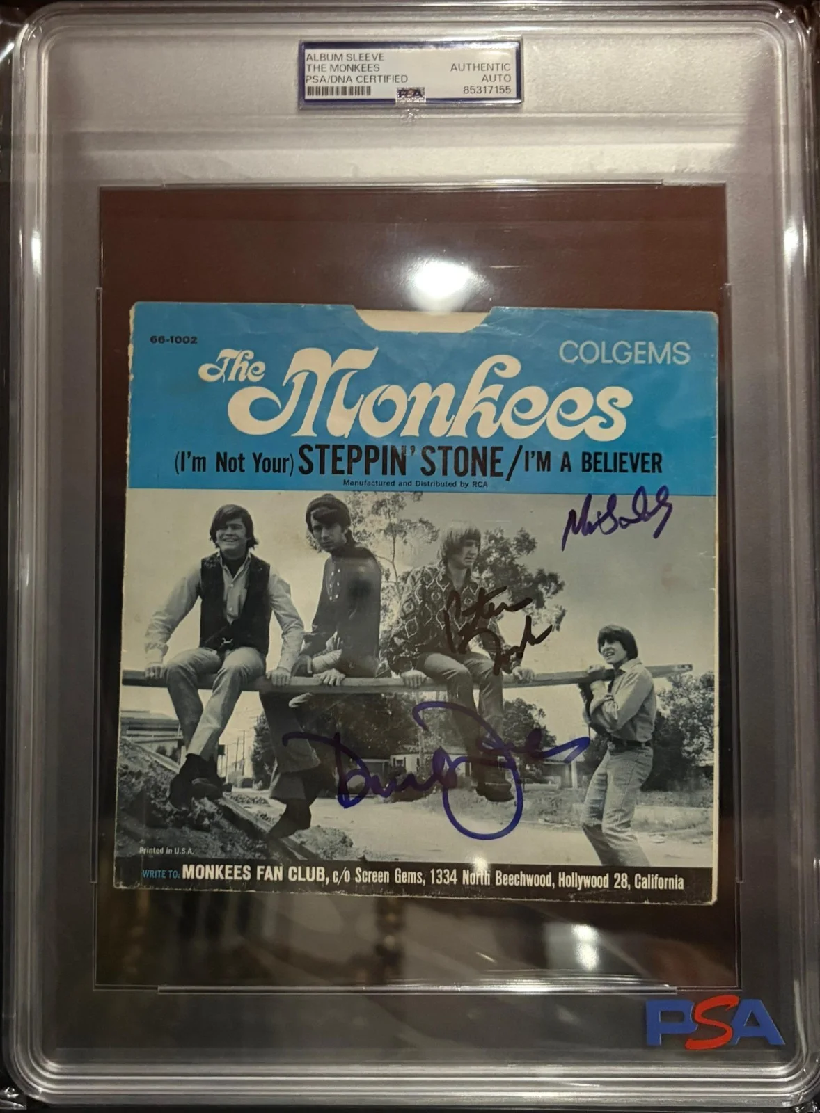 Micky Dolenz, Davy Jones and Peter Tork — THE MONKEES X3 SIGNED ALBUM SLEEVE PSA ENCAPSULATED DOLENZ JONES TORK