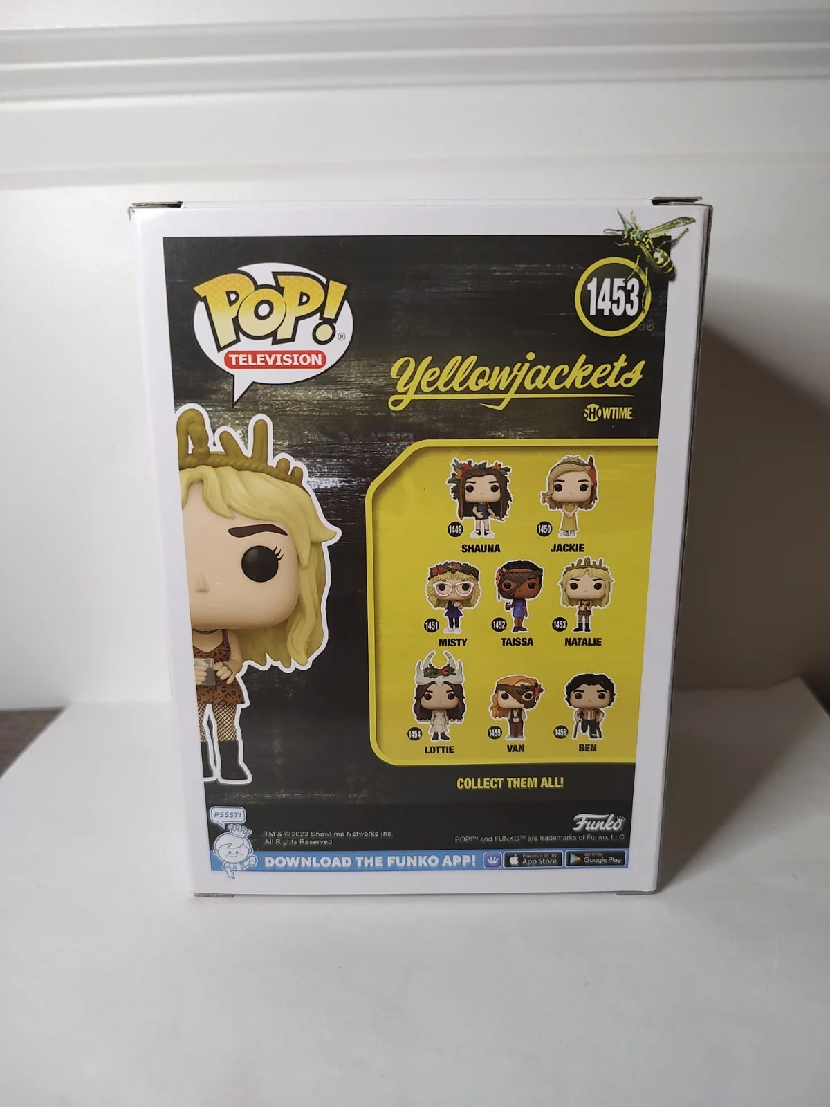 Juliette Lewis autographed signed Natalie Yellowjackets Funko Pop #1453 Beckett, изображение 2