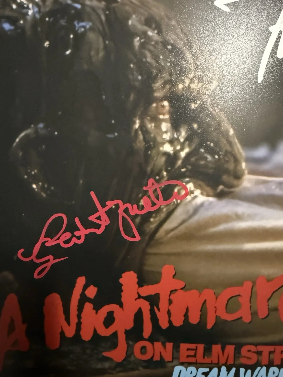 Robert Englund, Patricia Arquette — PATRICIA ARQUETTE & ROBERT ENGLUND SIGNED 12x18 DREAM WARRIORS PHOTO BECKETT, image 2