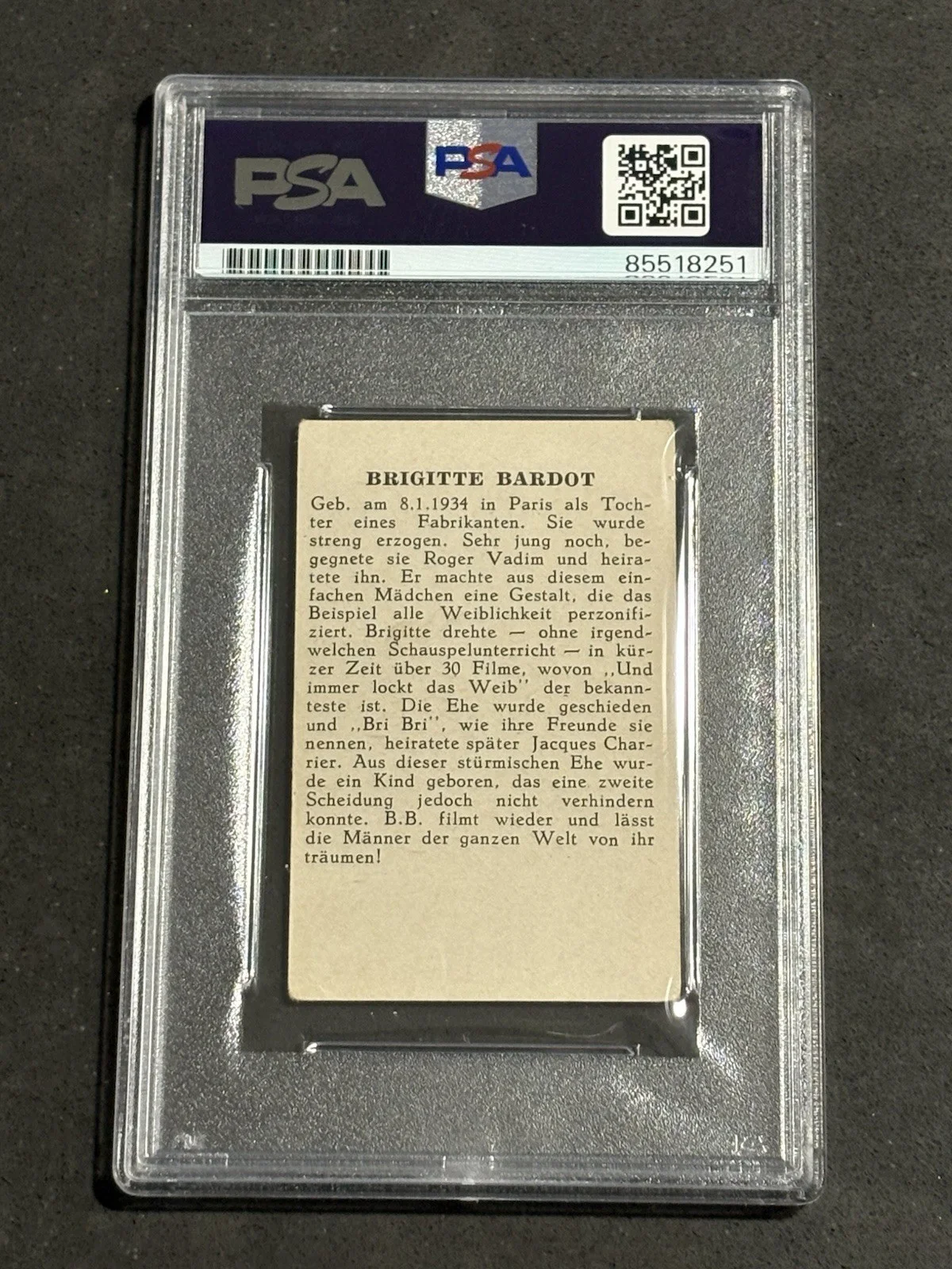 BRIGITTE BARDOT 1960’S DUTCH GUM SIGNED AUTOGRAPHED CARD PSA/DNA CERTIFIED, image 2