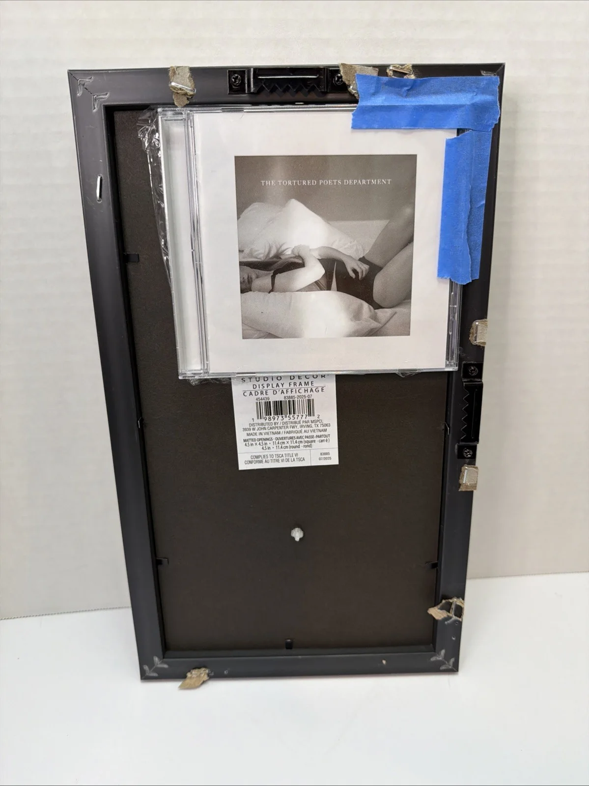 Taylor Swift - The Tortured Poets Department SIGNED CD FRAMED TTPD (FAST SHIP!), изображение 2