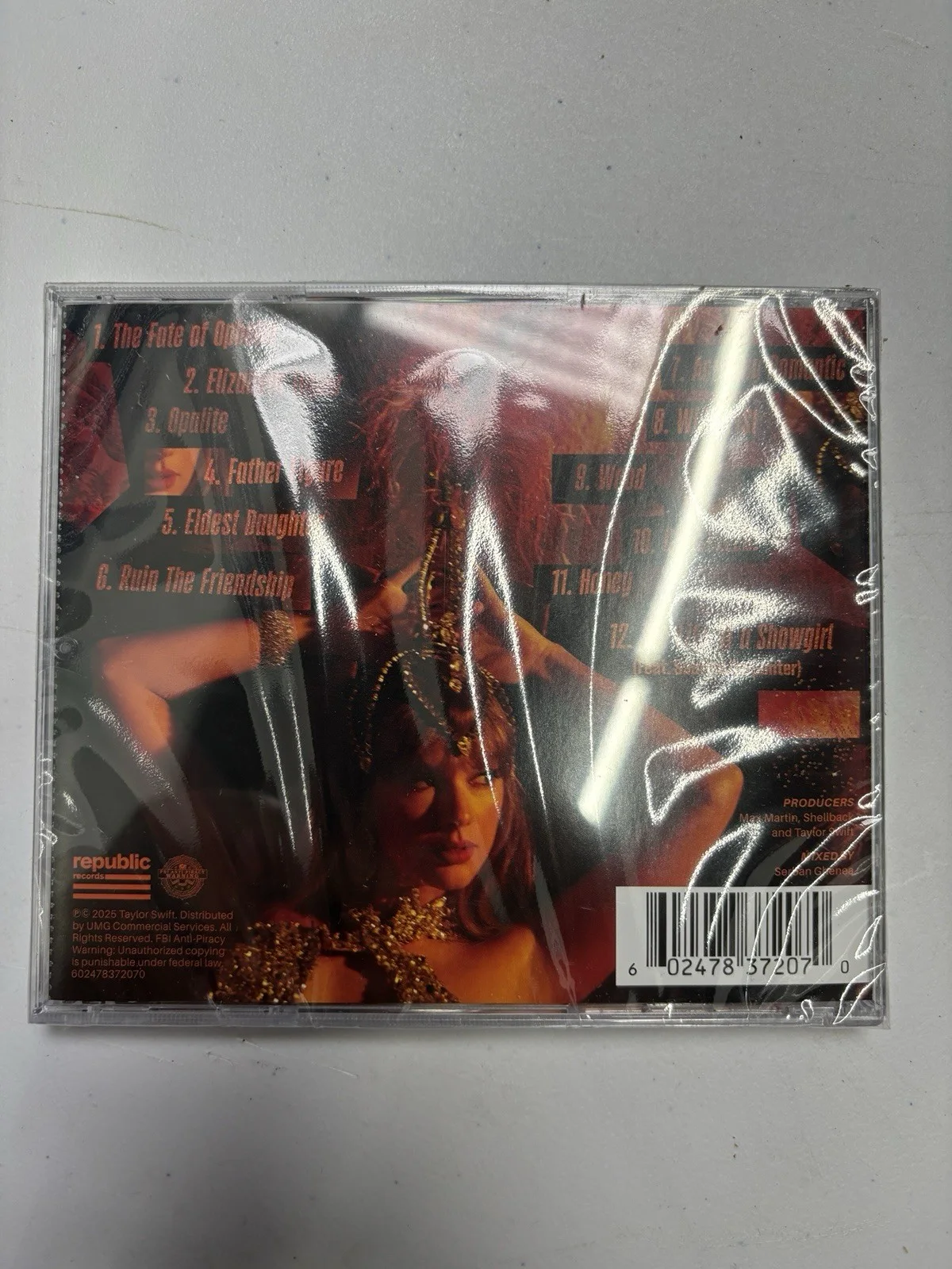 Taylor Swift The Life Of A Showgirl CD Hand Signed Photo 1, изображение 2