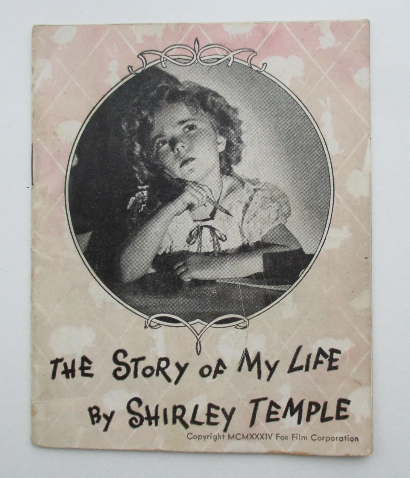 Shirley Temple — 2 Vintage Shirley Temple Photo's & 1 Collectable Book From 1934: All Original, изображение 4