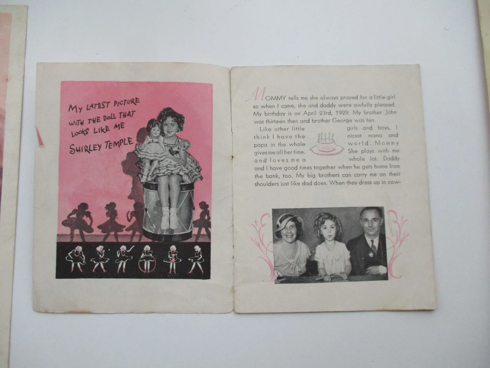 Shirley Temple — 2 Vintage Shirley Temple Photo's & 1 Collectable Book From 1934: All Original, изображение 5