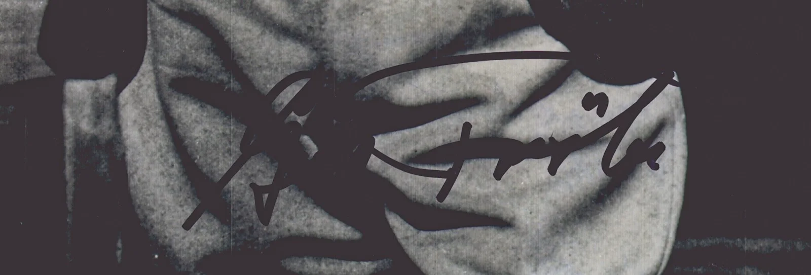 Gert Frobe — GERT FROBE - PHOTOGRAPH SIGNED, image 2