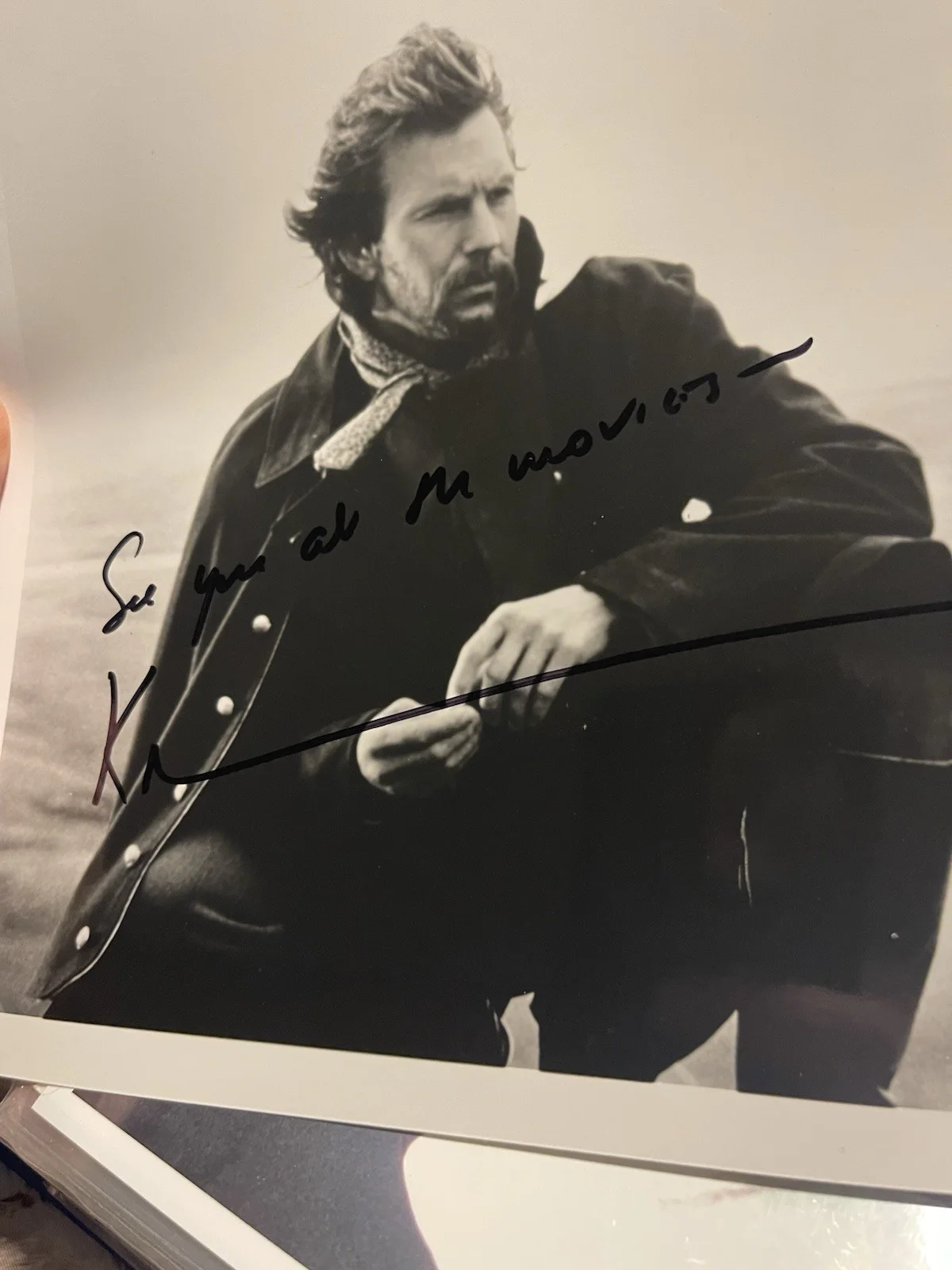 ORIGINAL KEVIN COSTNER PHOTOGRAPH SIGNED / AUTOGRAPH “DANCES WITH WOLVES”, image 2