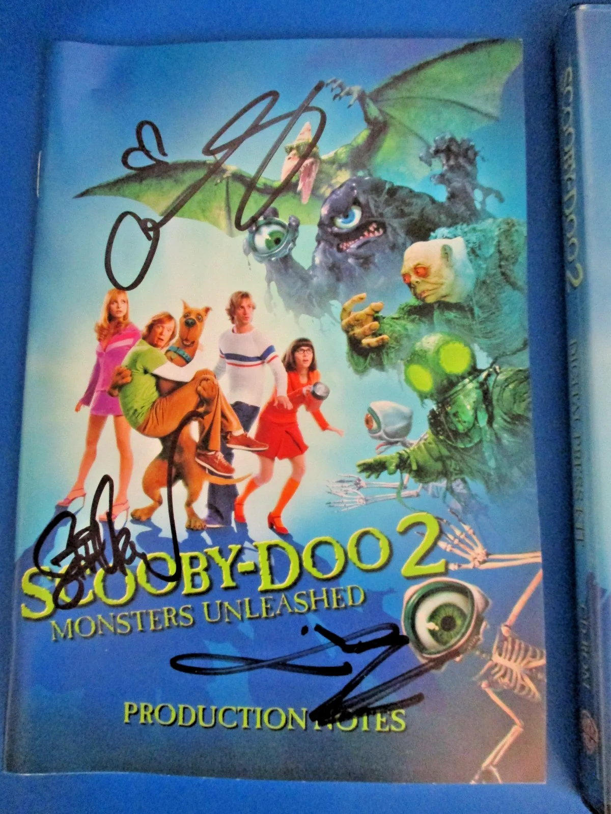 Alicia Silverstone, Matthew Lillard, Seth Green — ALICIA SILVERSTONE MATTHEW LILLARD SETH GREEN Scooby-Doo 2 signed autograph PK, image 2