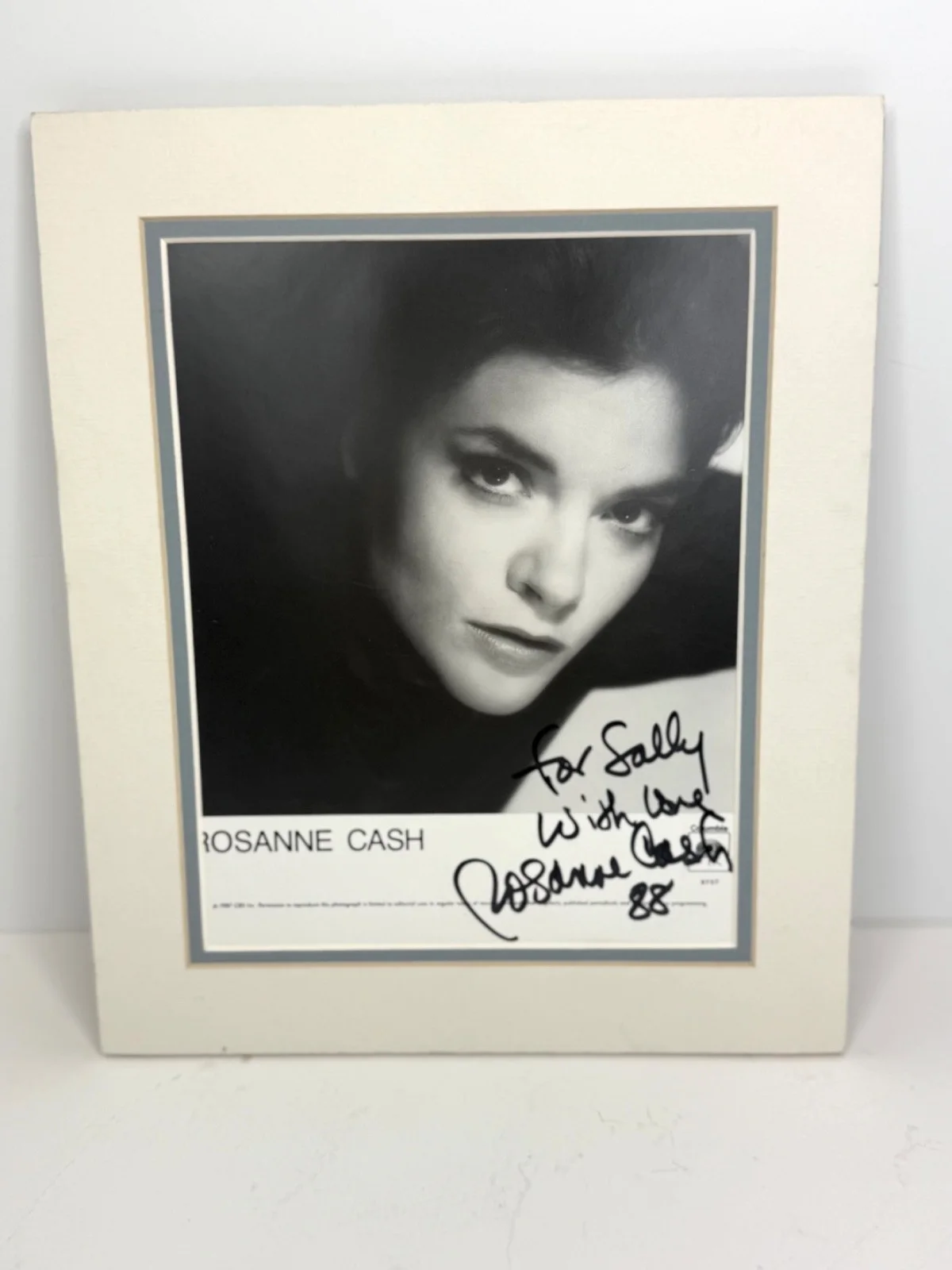 Rosanne Cash (Johnny Cash daughter) signed photo, 1988, not authenticated, изображение 2