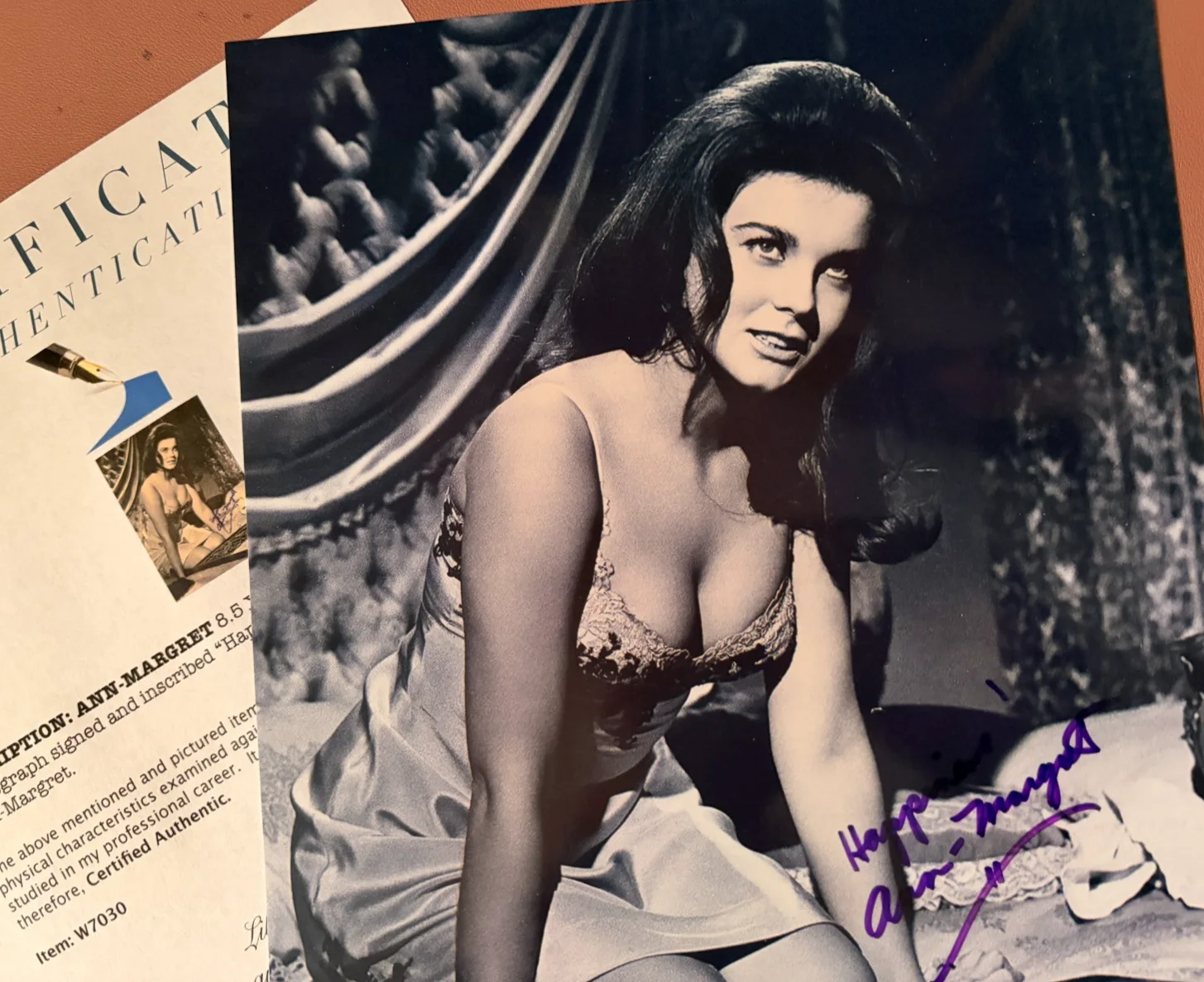Ann-Margret — ANN-MARGRET SIGNED🔥•BEAUTIFUL• B&W VINTAGE (Early) Sex Kitten•stunning! w/ COA, изображение 2