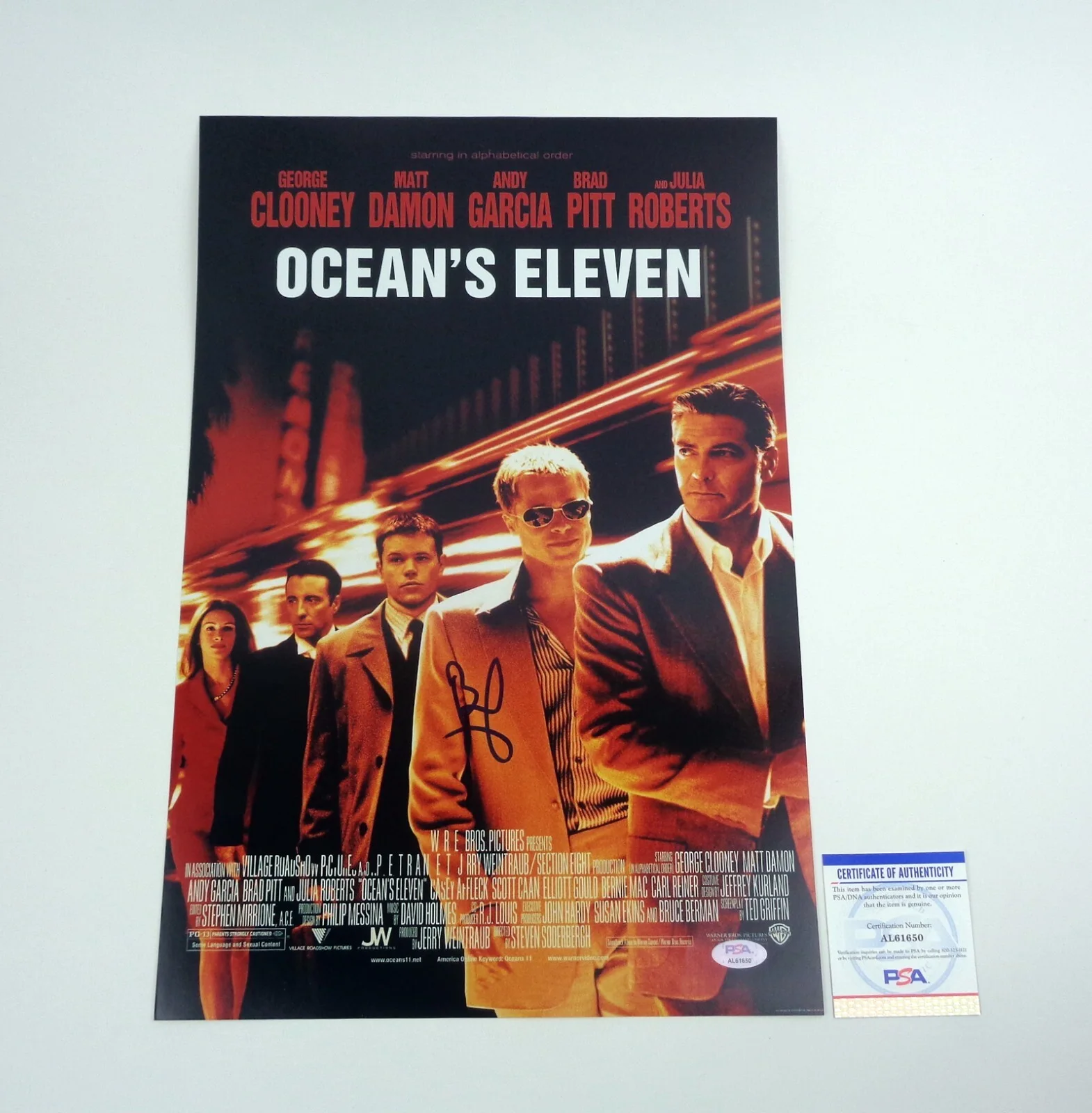 Brad Pitt — Brad Pitt Signed Autograph Oceans Eleven 11 Movie Poster PSA/DNA COA B