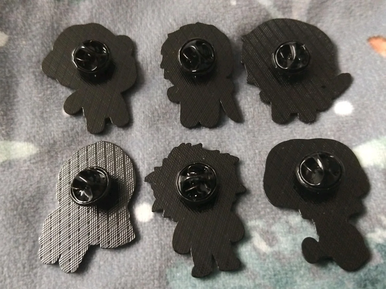 HORROR PIN BADGES X 6 - KRUGER, BILLY PUPPET, MYERS,BEETLEJUICE, JASON,CHUCKY, image 2